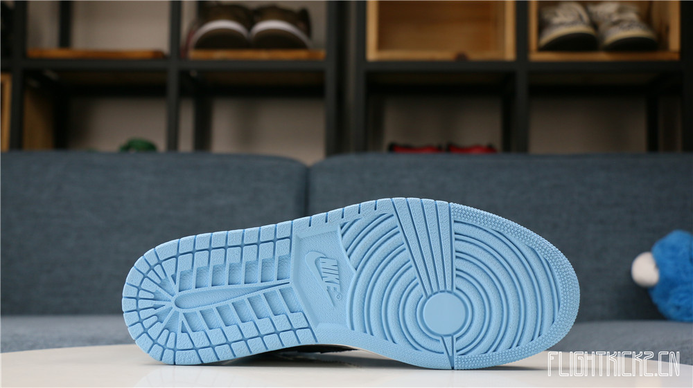 Air Jordan 1 UNC Patent Leather 2019( Based on Europe size)