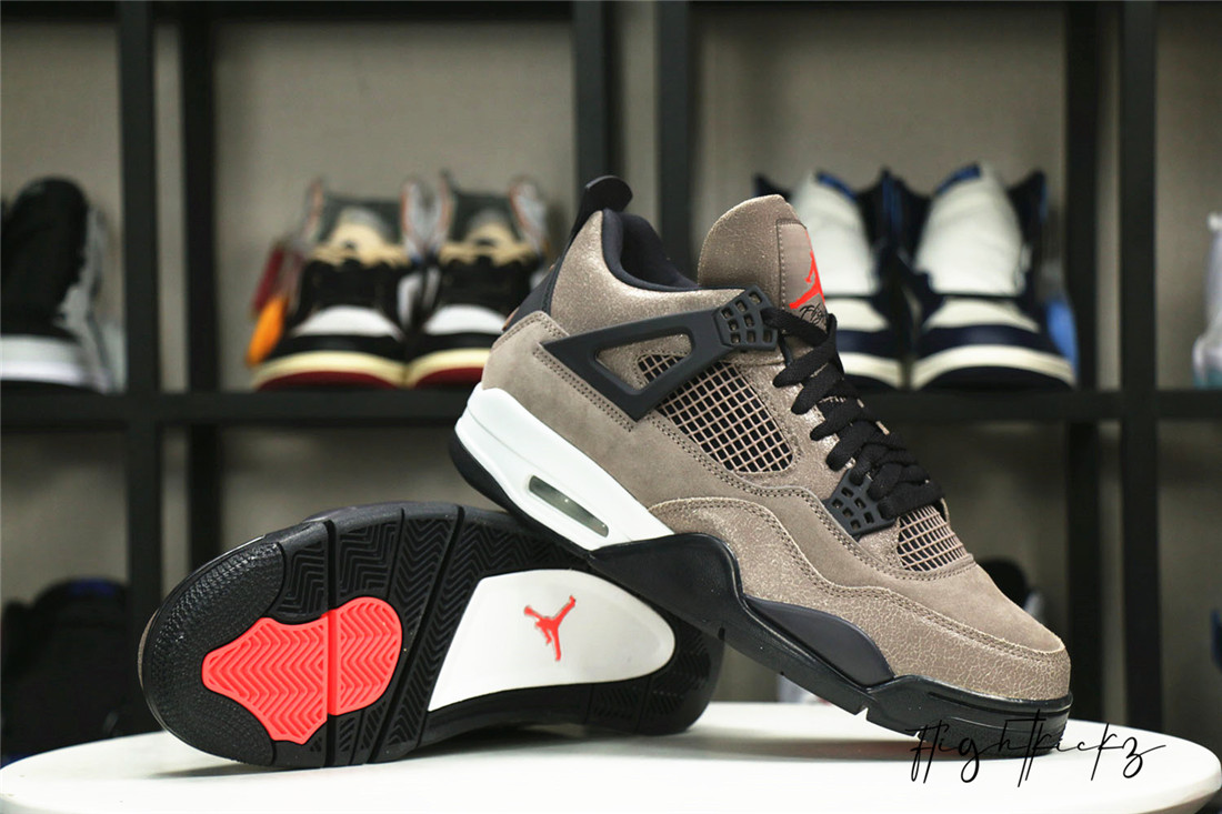 Air Jordan 4 Retro ‘Taupe Haze’
