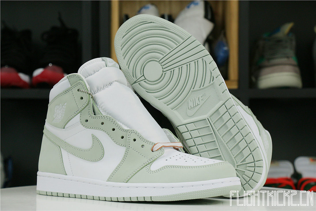 Air Jordan 1 High OG Seafoam (W) 2021