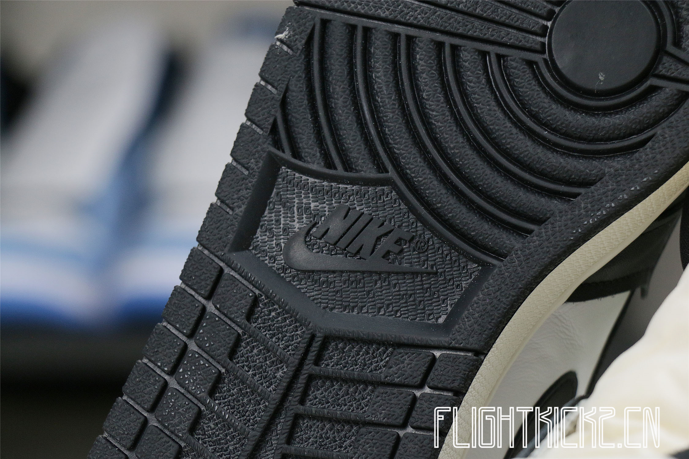 Jordan 1 Retro High White Black Volt University Gold