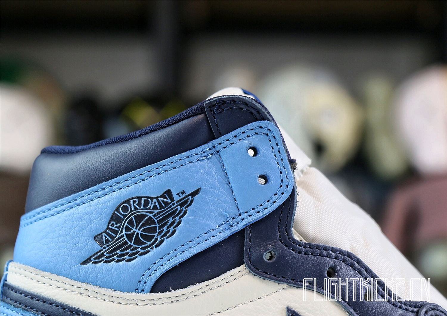 Jordan 1 Retro High Obsidian UNC