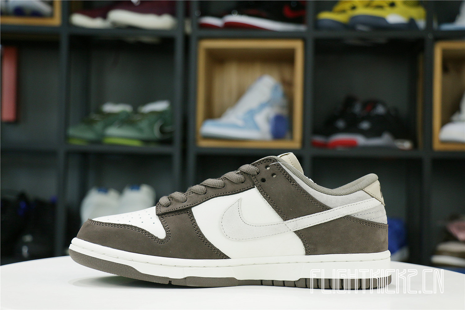 Otomo Katsuhiro x Nike SB Dunk Low