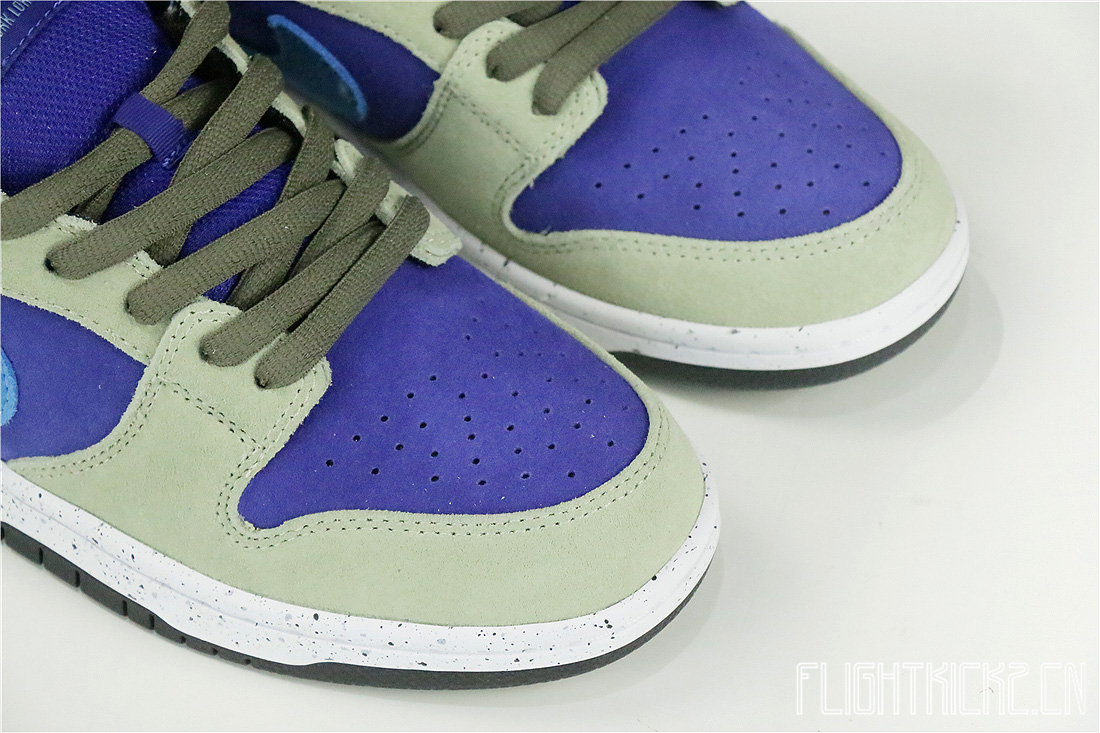 Nike Dunk Low SB ACG Celadon