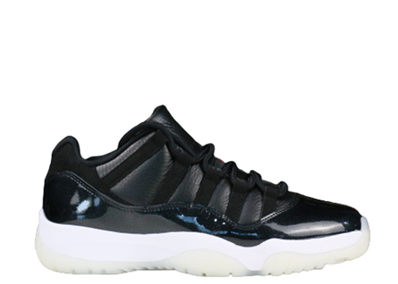 Air Jordan 11 Low “72-10”