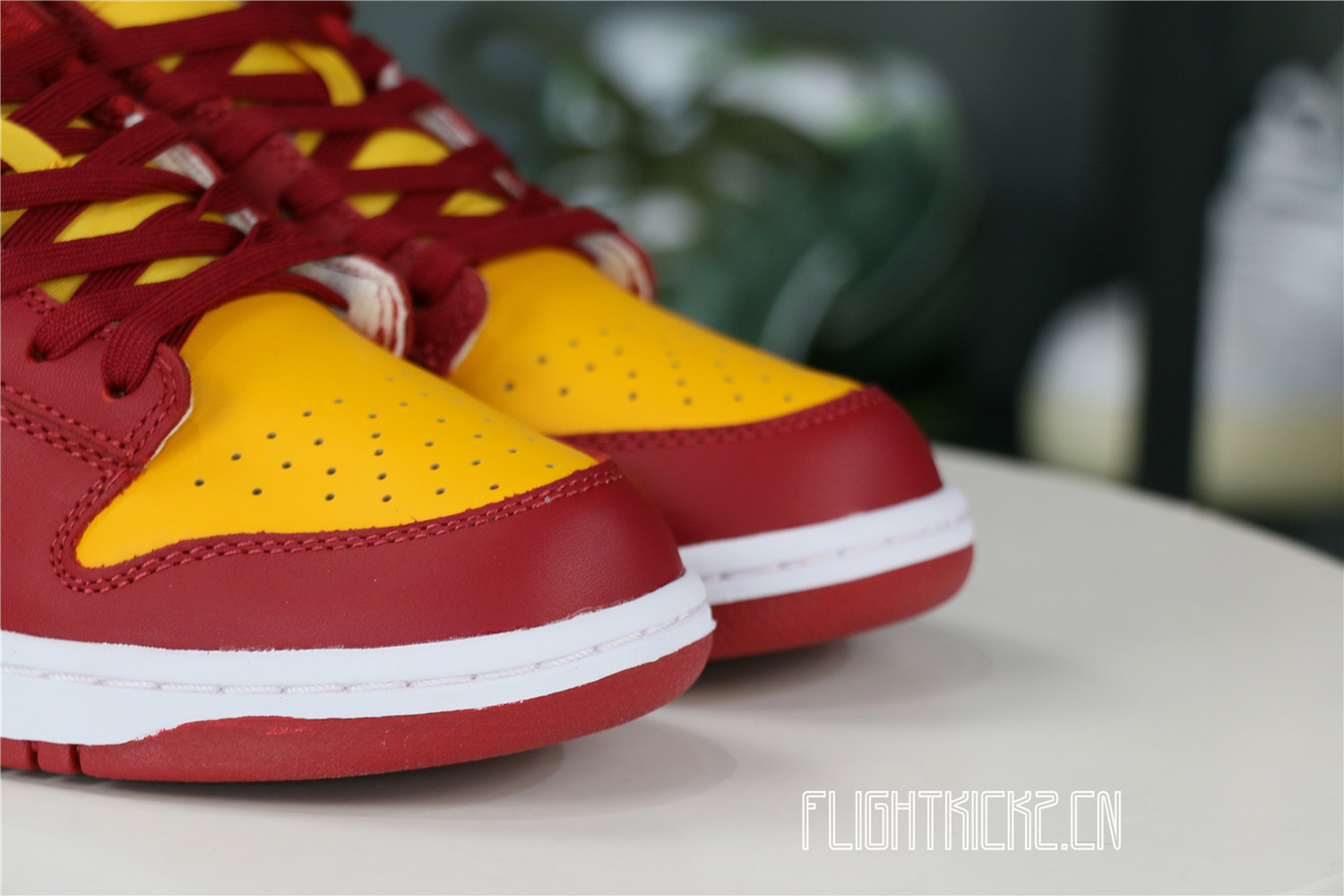 Nike Dunk Low Midas Gold