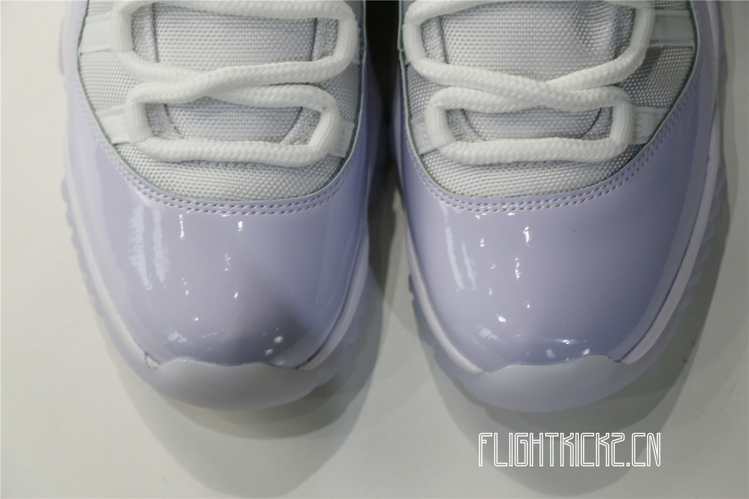 Jordan 11 Retro Low Pure Violet (W)