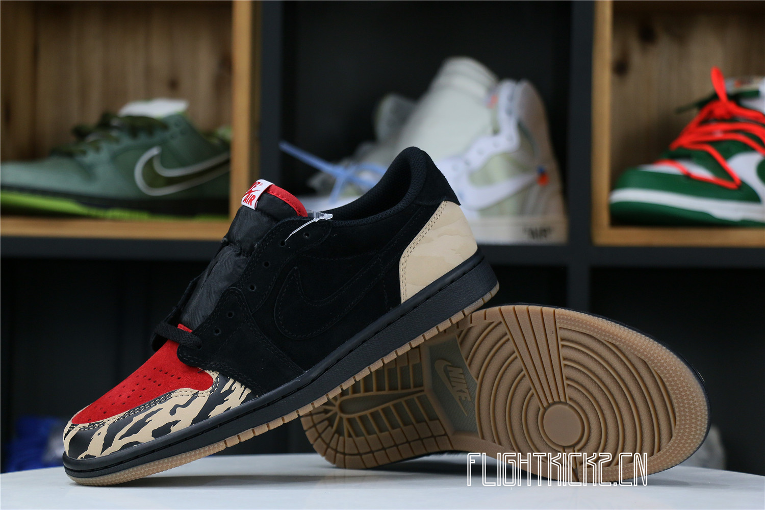 Jordan 1 Retro Low OG SP SoleFly