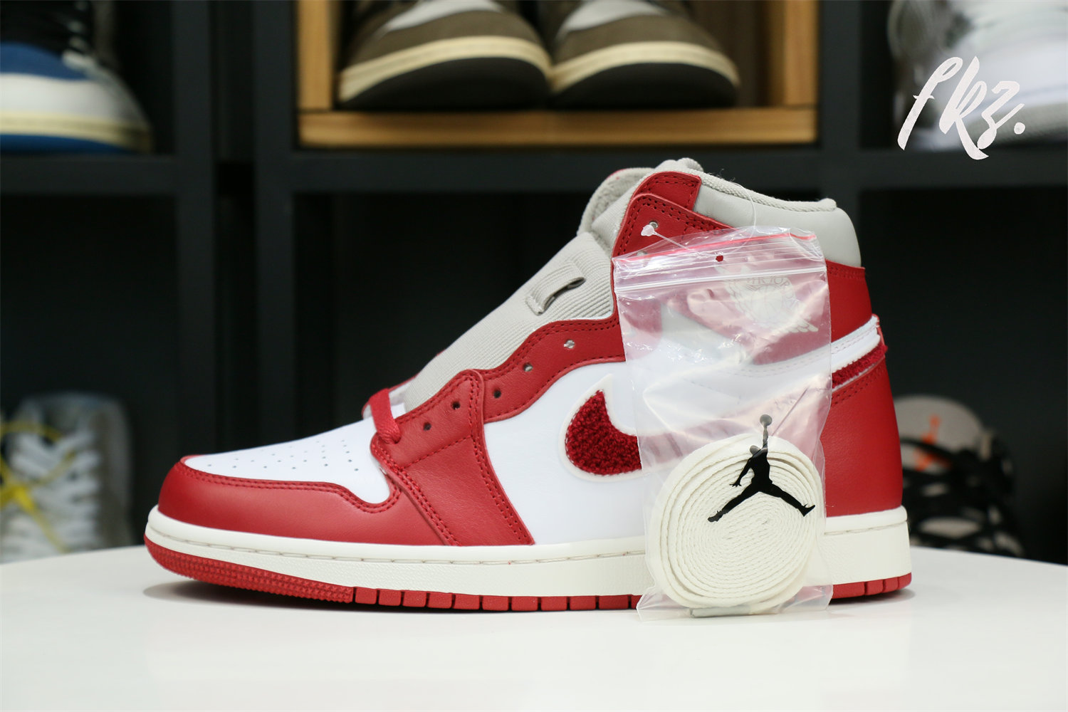 Air Jordan 1 Low OG Starfish Newstalgia Chenille 2022