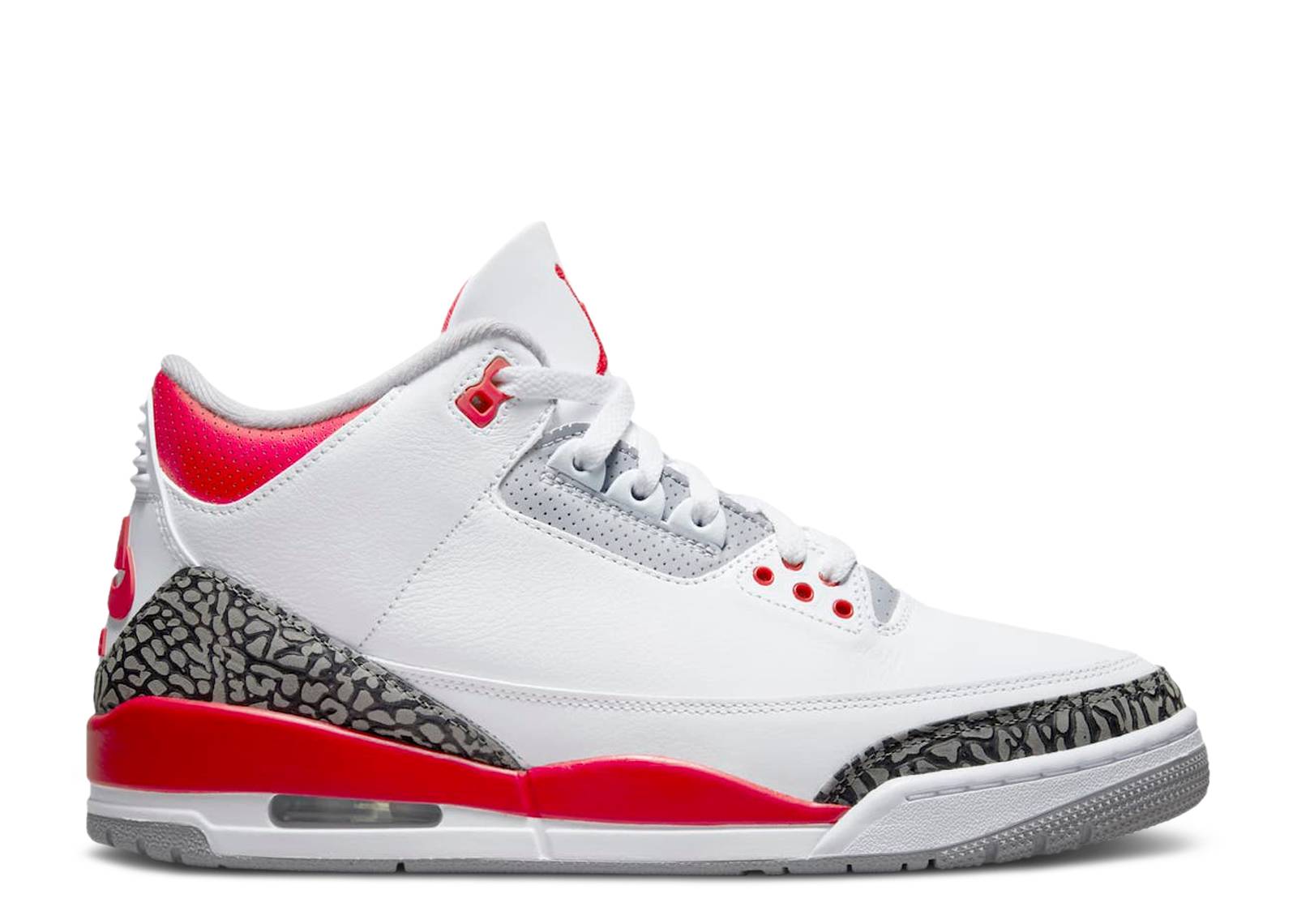 AIR JORDAN 3 RETRO ‘FIRE RED’ 2022