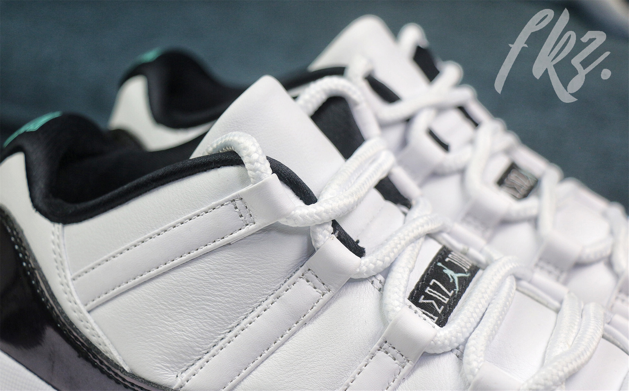 Air Jordan 11 Retro Georgetown low