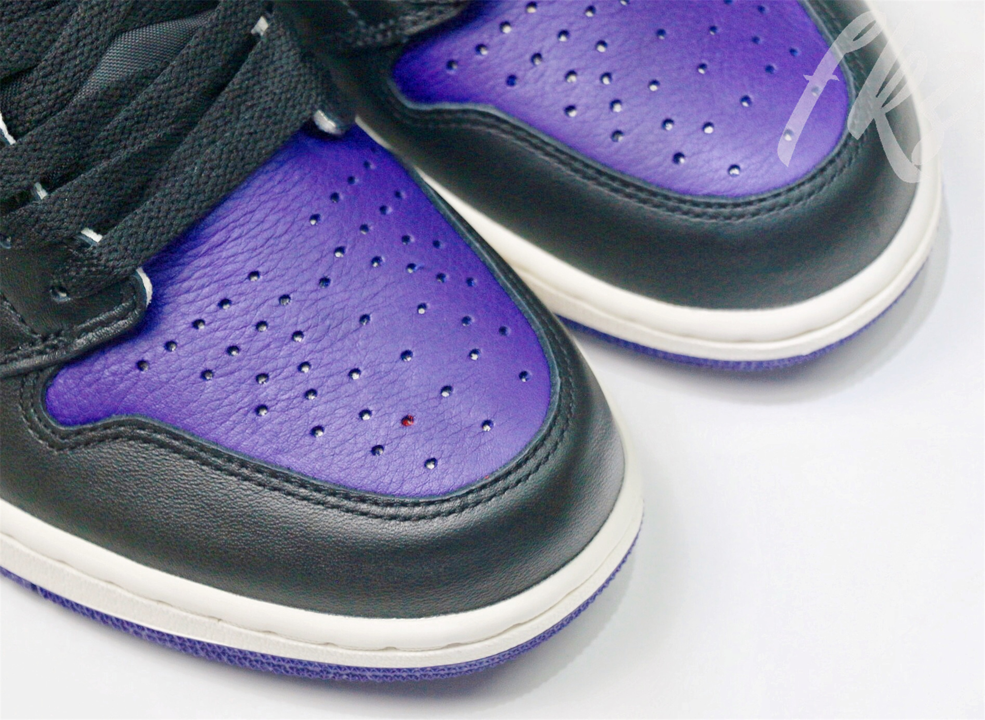 Air Jordan 1 Retro Court Purple (GS)