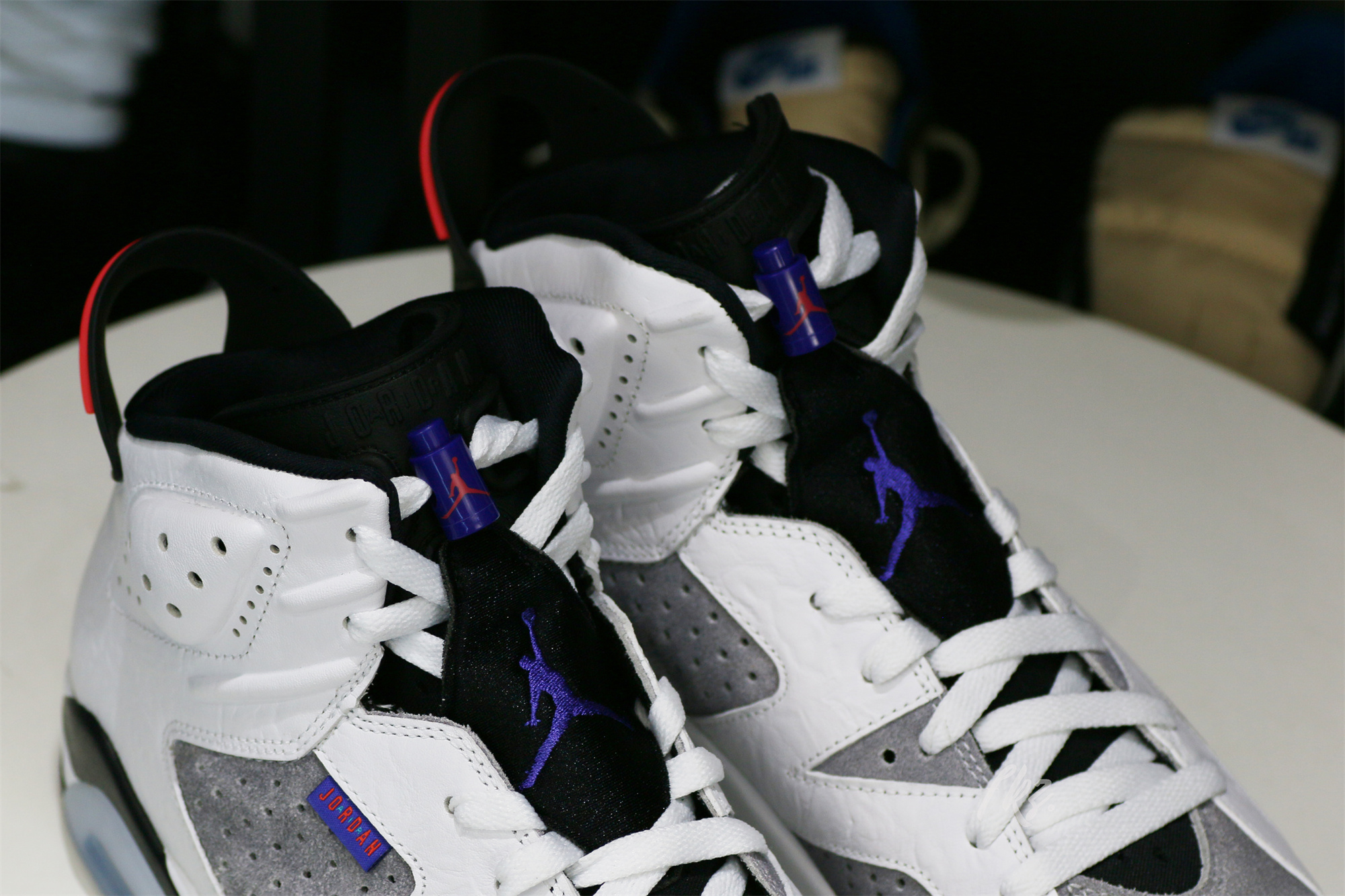 AIR JORDAN 6 RETRO Flight Nostalgia 2022
