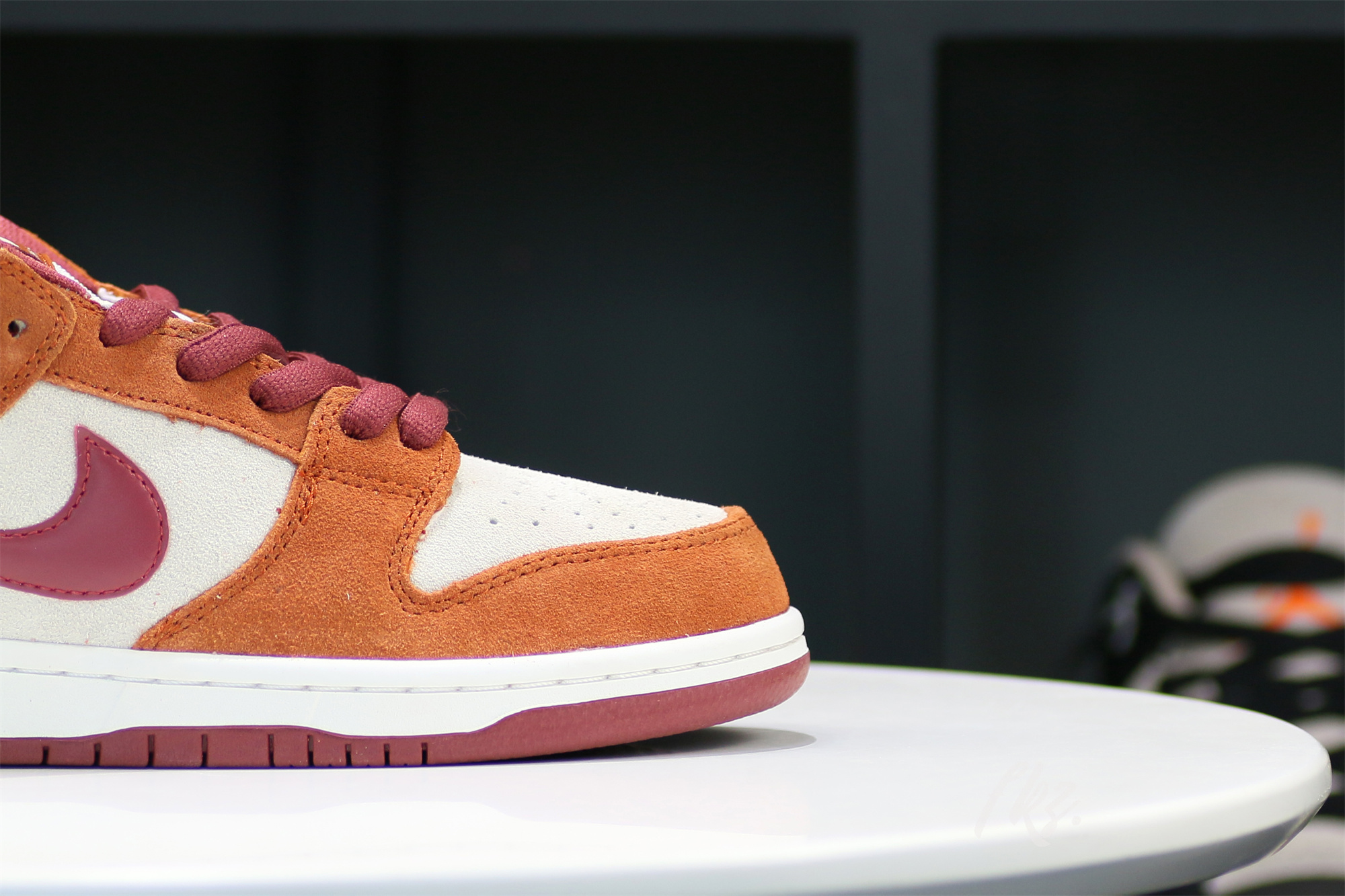 Nike SB Dunk Low Pro Dark Russet Cedar 2019