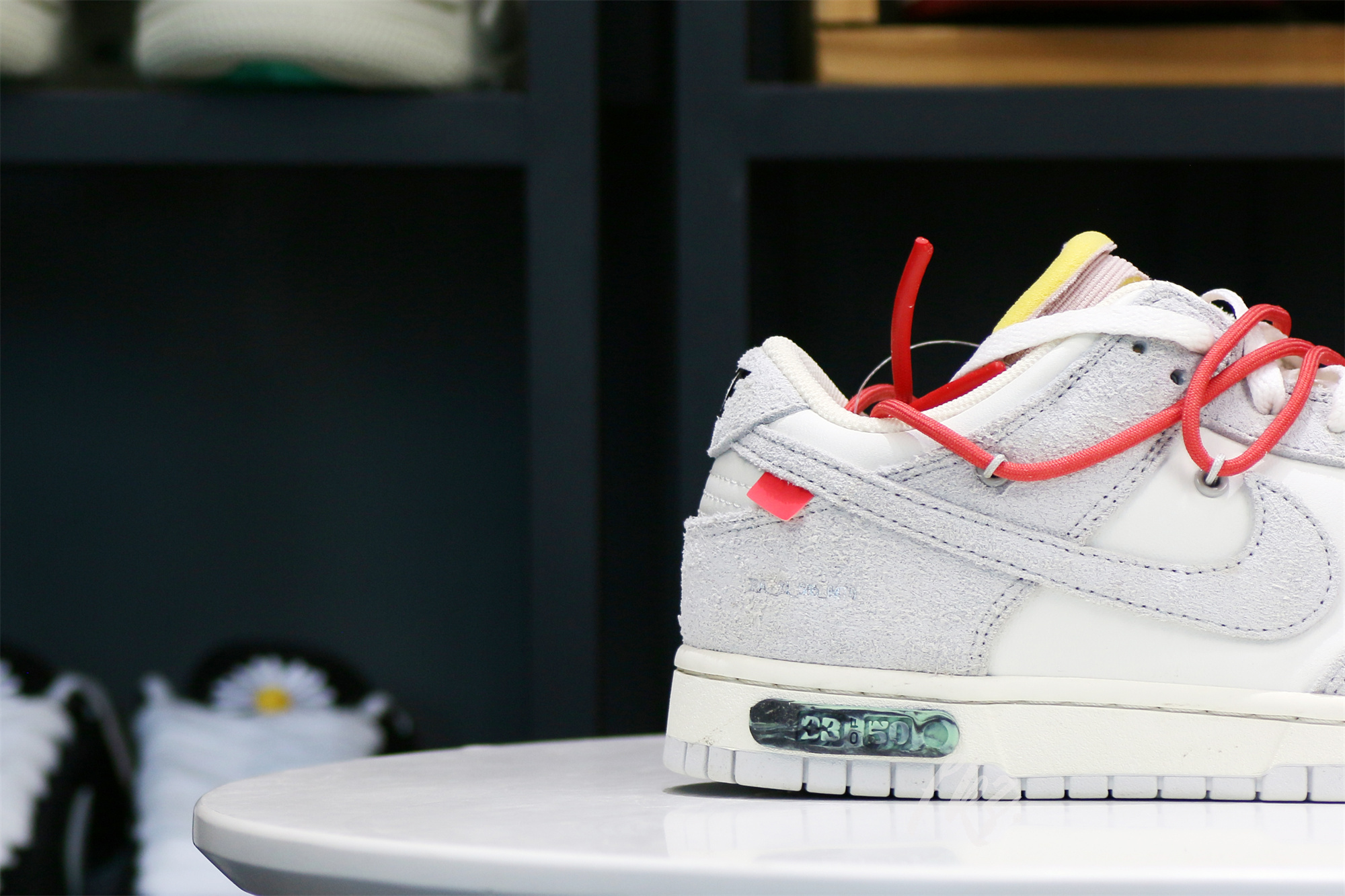 Nike Dunk Low Off-White Lot 33