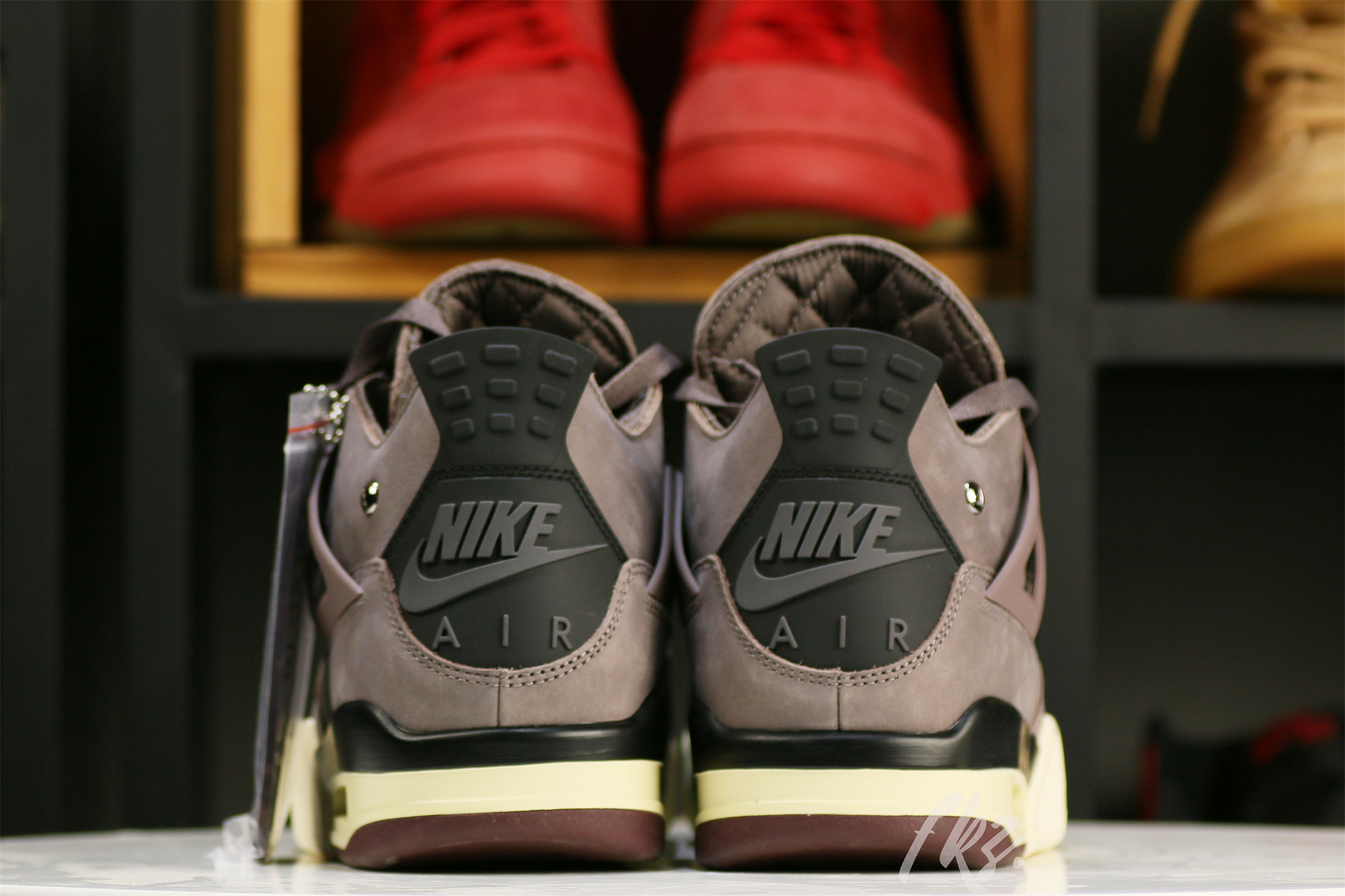 A Ma Maniére x Air Jordan 4 Retro ‘Violet Ore’ 2022 (LN5 A1 Batch)