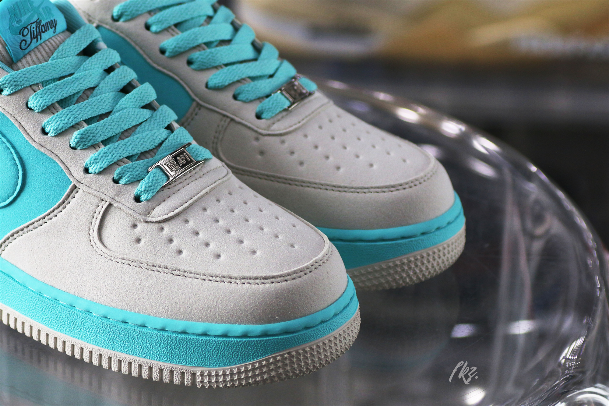 Custom Tiffany x Air Force 1 White Blue