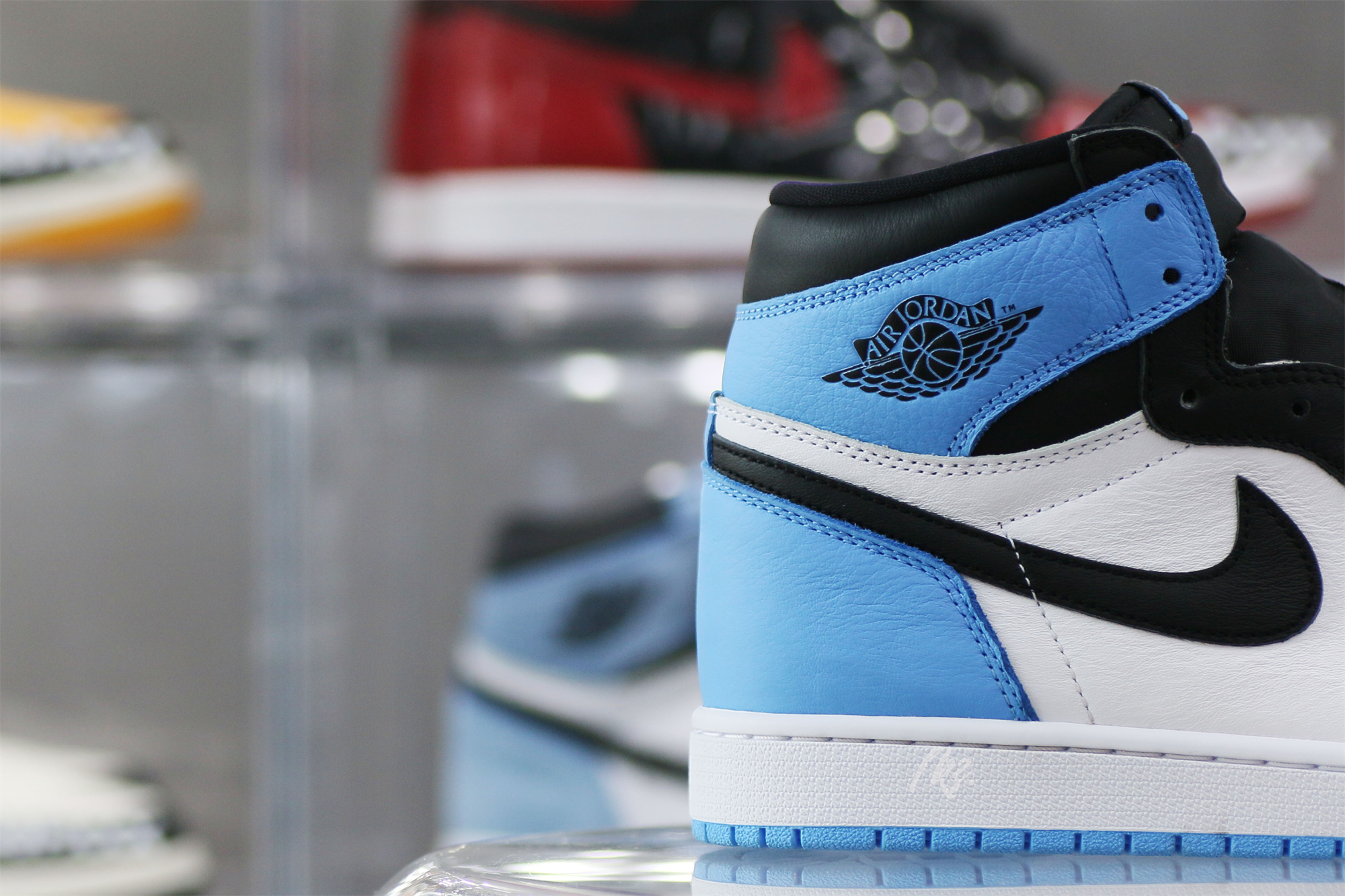 Air Jordan 1 Retro High OG University Blue UNC 2023 (LN5 A1 Batch)