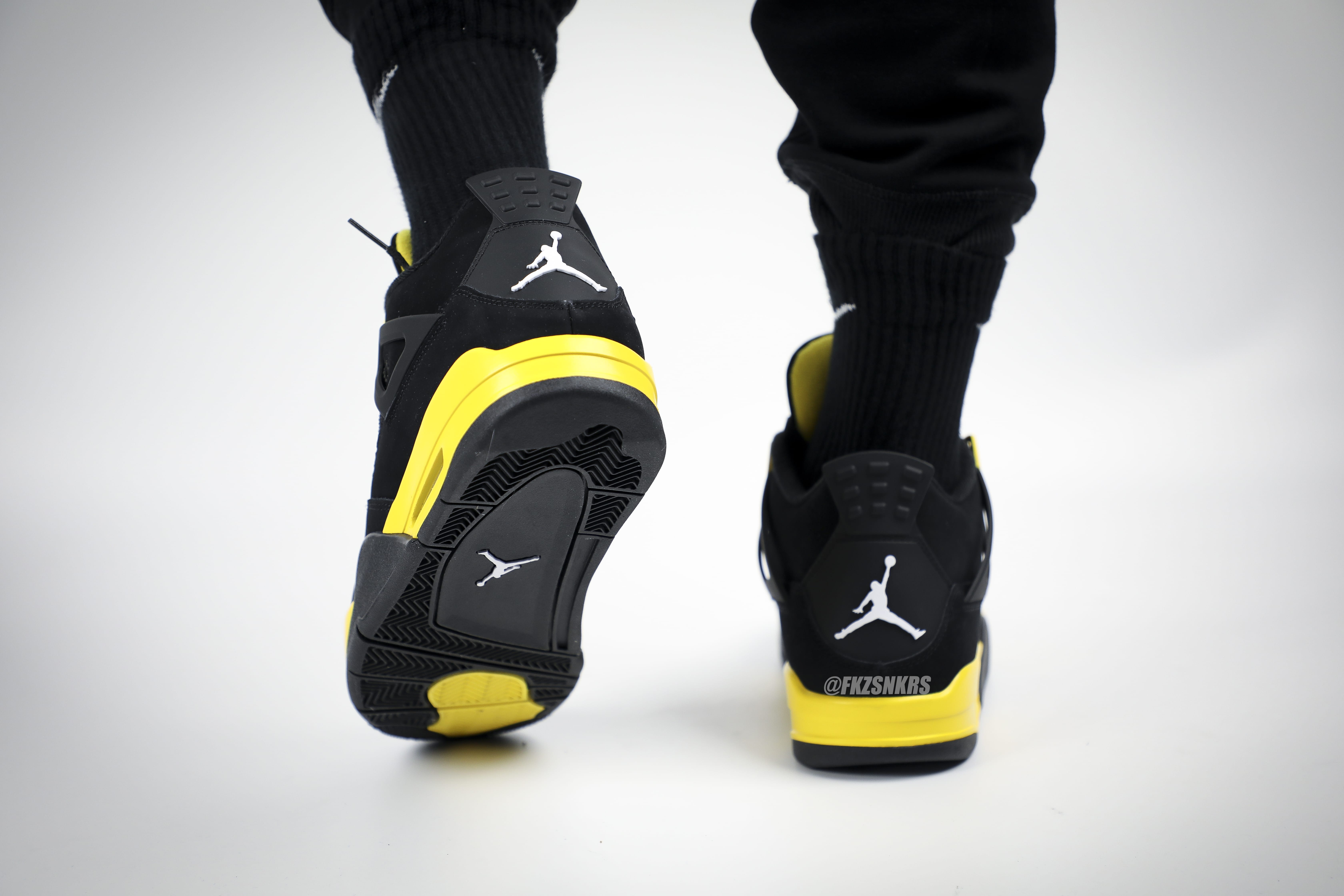Air Jordan 4 Retro Thunder 2023 (LN5 A1 Batch)