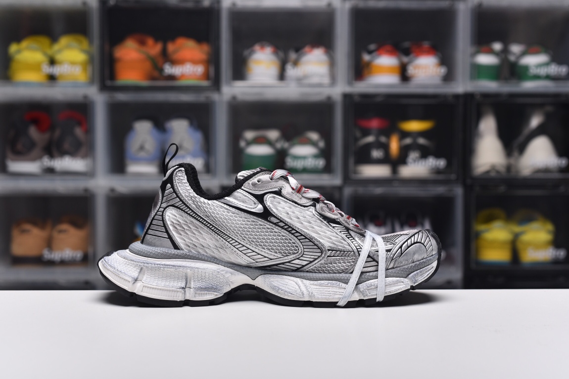 Balenciag* Women’s 3XL Track Mesh