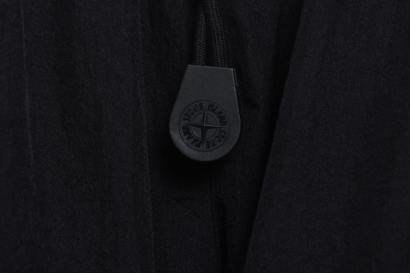 Stone Island Side compass large embroidered shorts gray