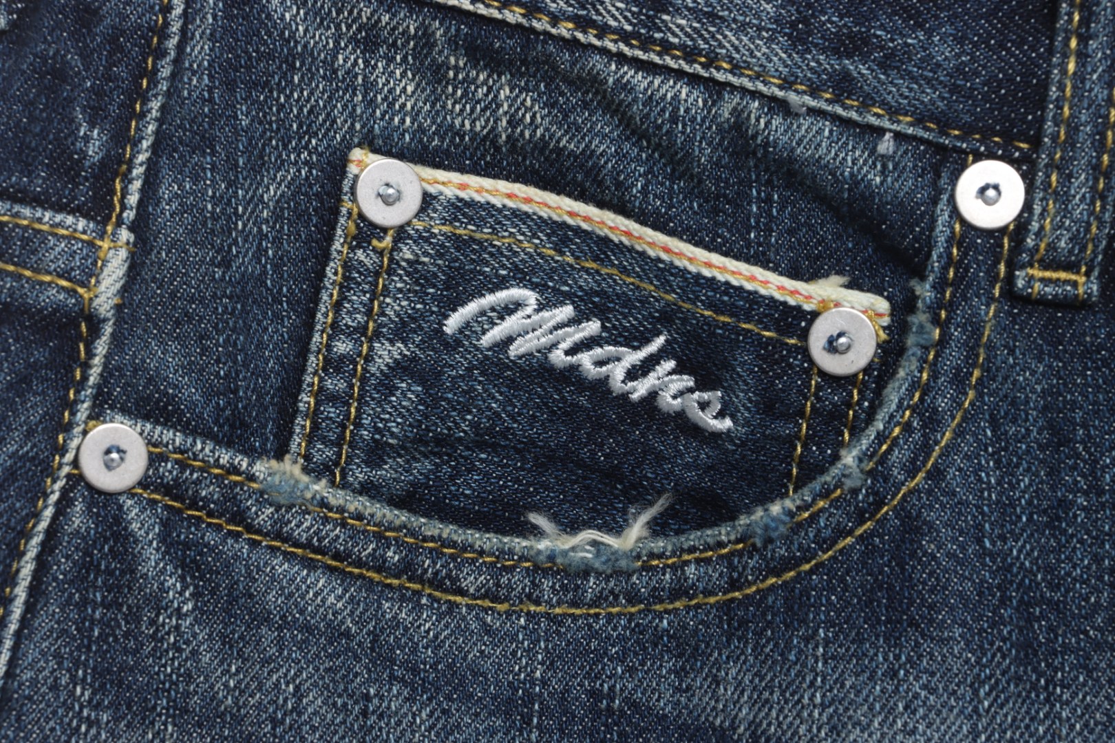 MADNESS WASHED VINTAGE DENIM PANTS