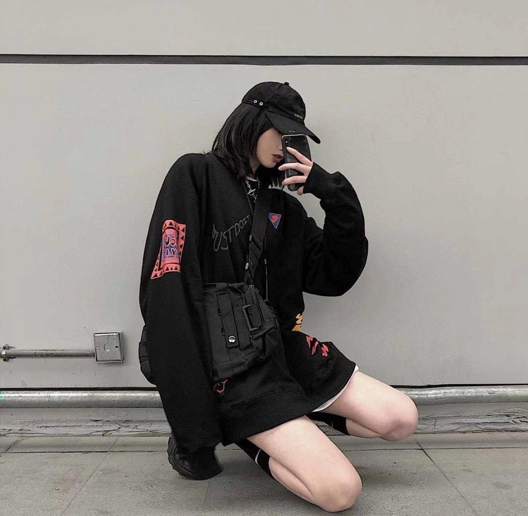 NK 3M reflective graffiti print giraffe sweater pullover