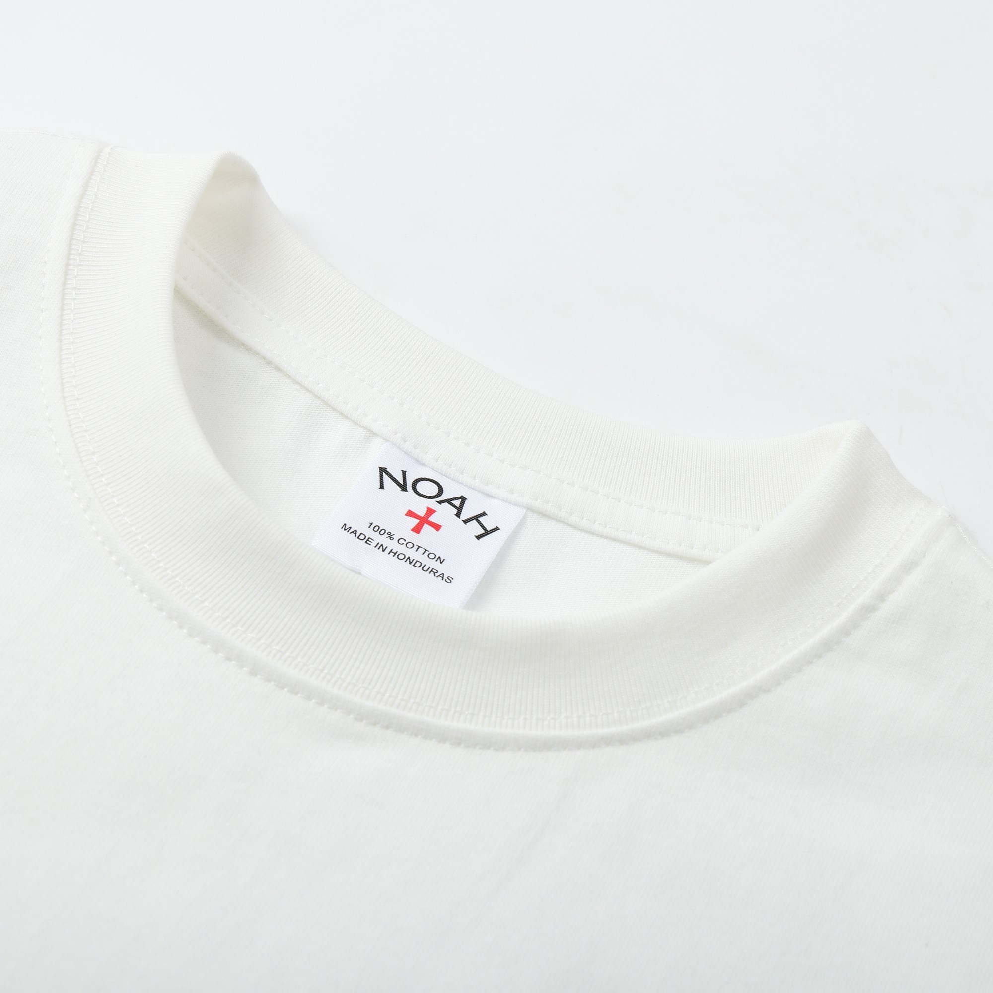 N0ah classic rose embroidery short sleeves