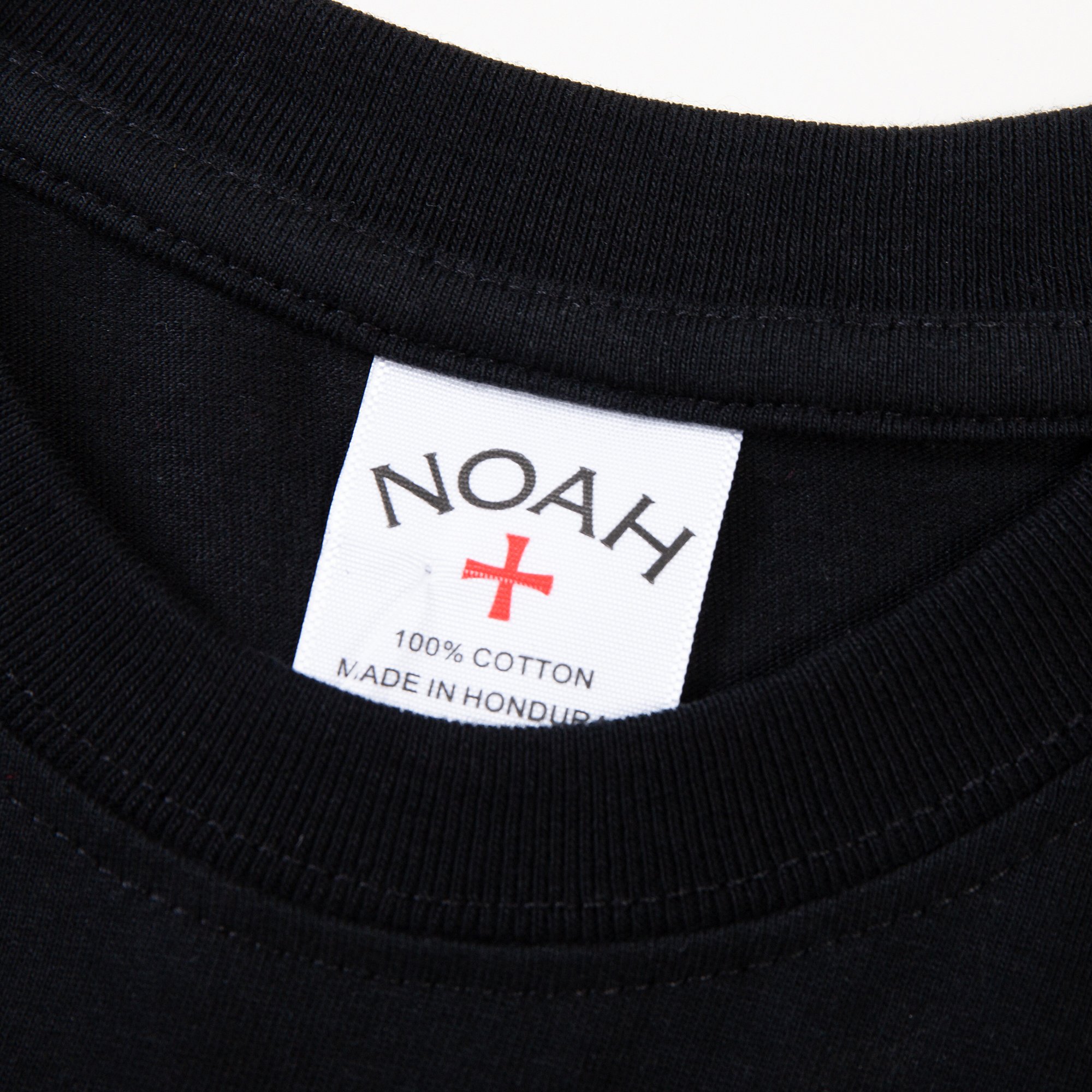 N0ah Cross over-limited demon heart T-shirt