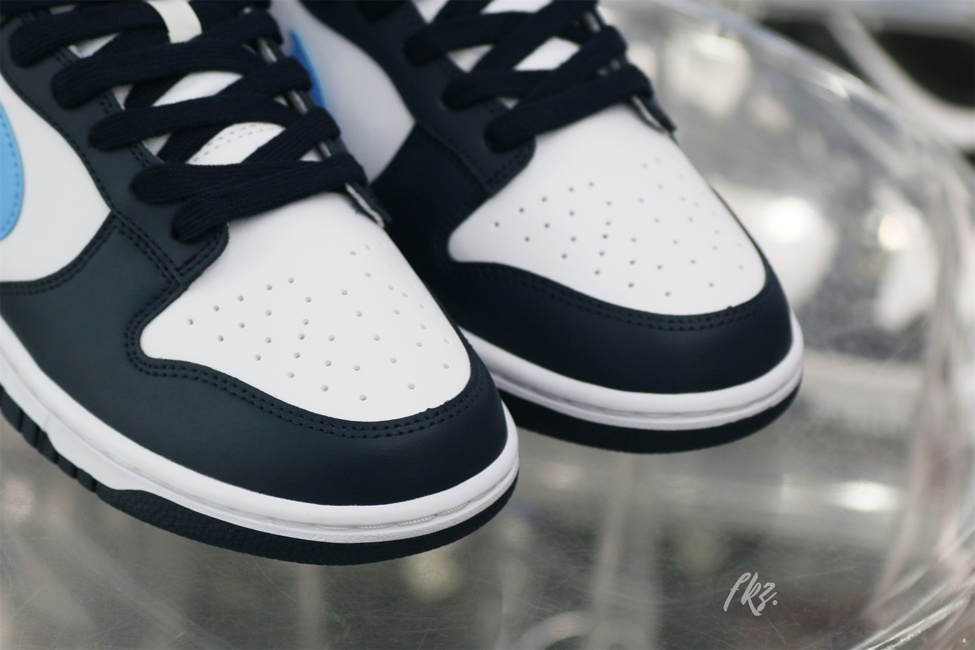 Nike Dunk Low Midnight Navy University Blue