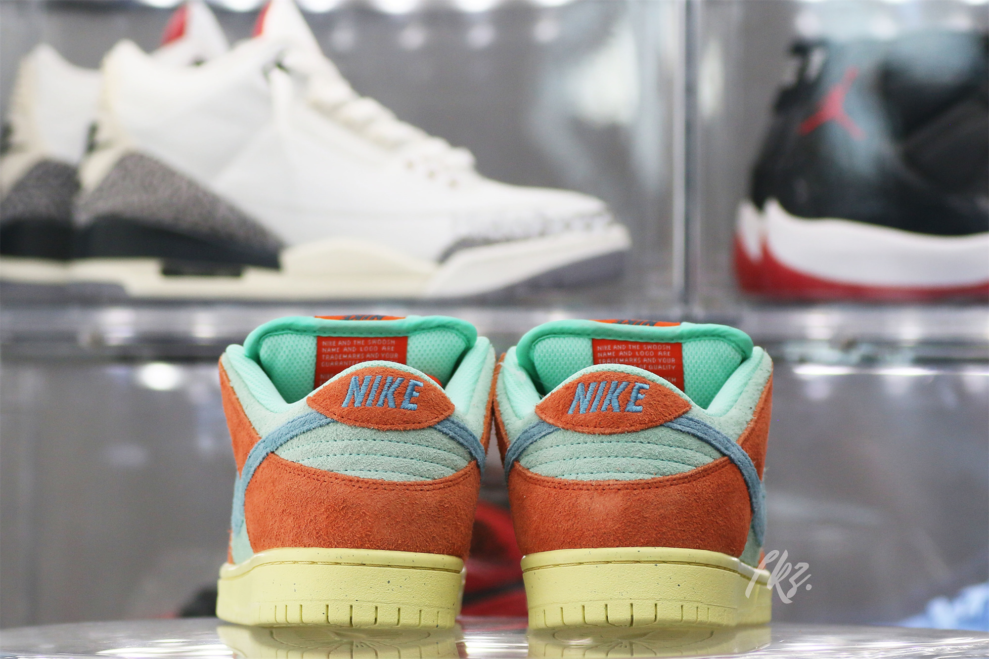 Nike SB Dunk Low Orange/Noise Aqua 2023