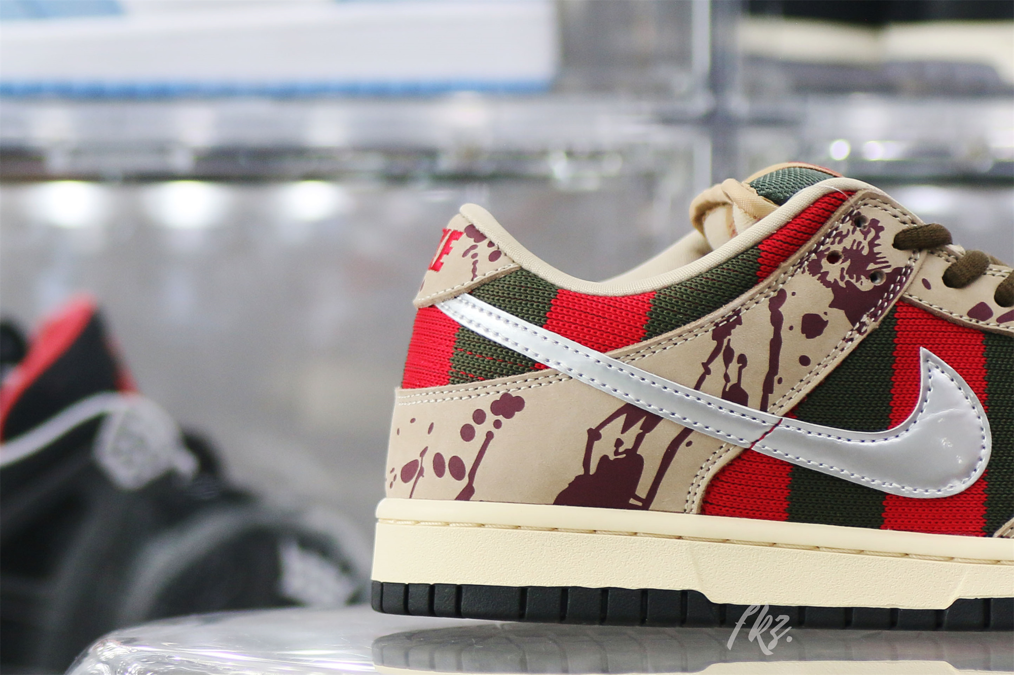 Nike SB Dunk Low Freddy Krueger 2007（Market 2.0）