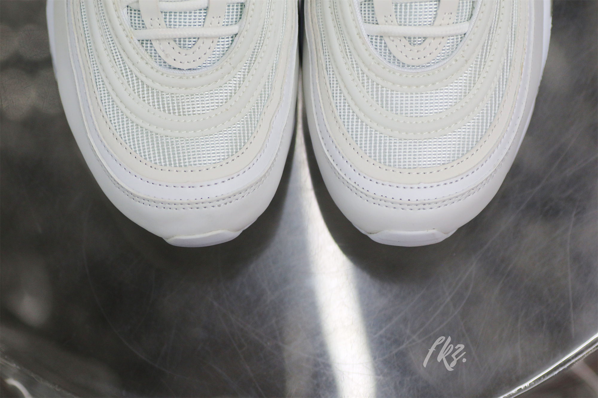 Nike Air Max 97 Triple White Wolf Grey 2017