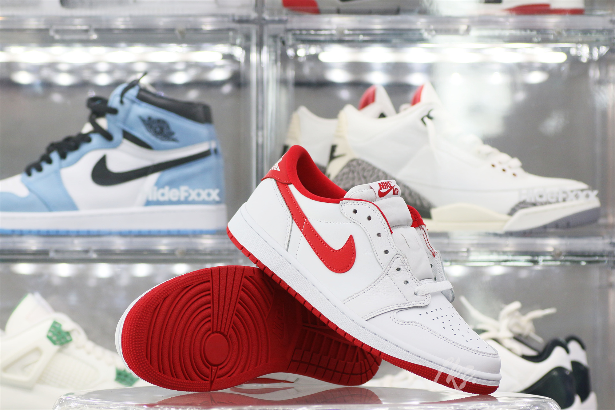 Air Jordan 1 Low University Red