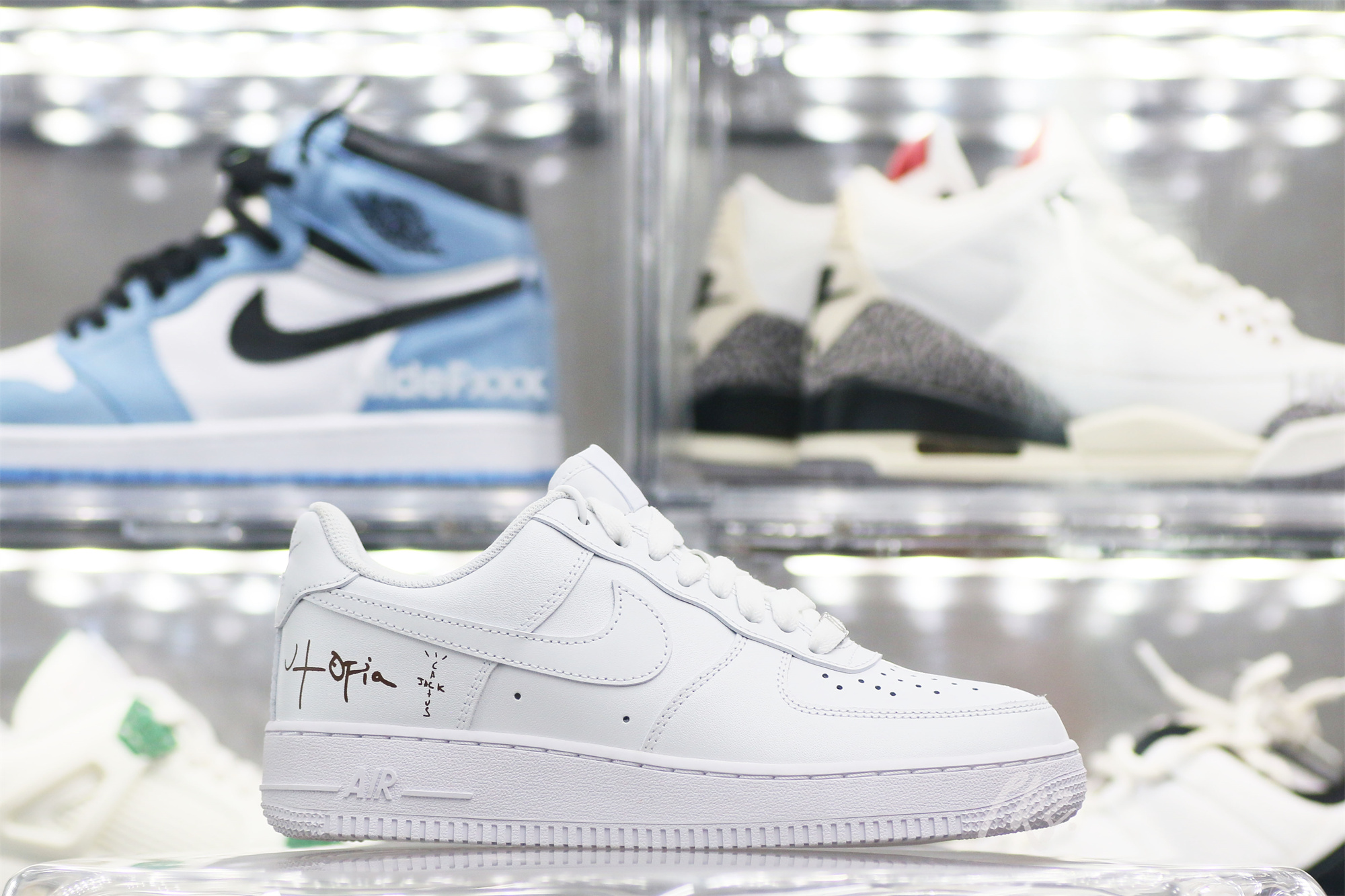 Nike Air Force 1 Low ’07 White (Travis Scott Cactus Jack Utopia Edition)