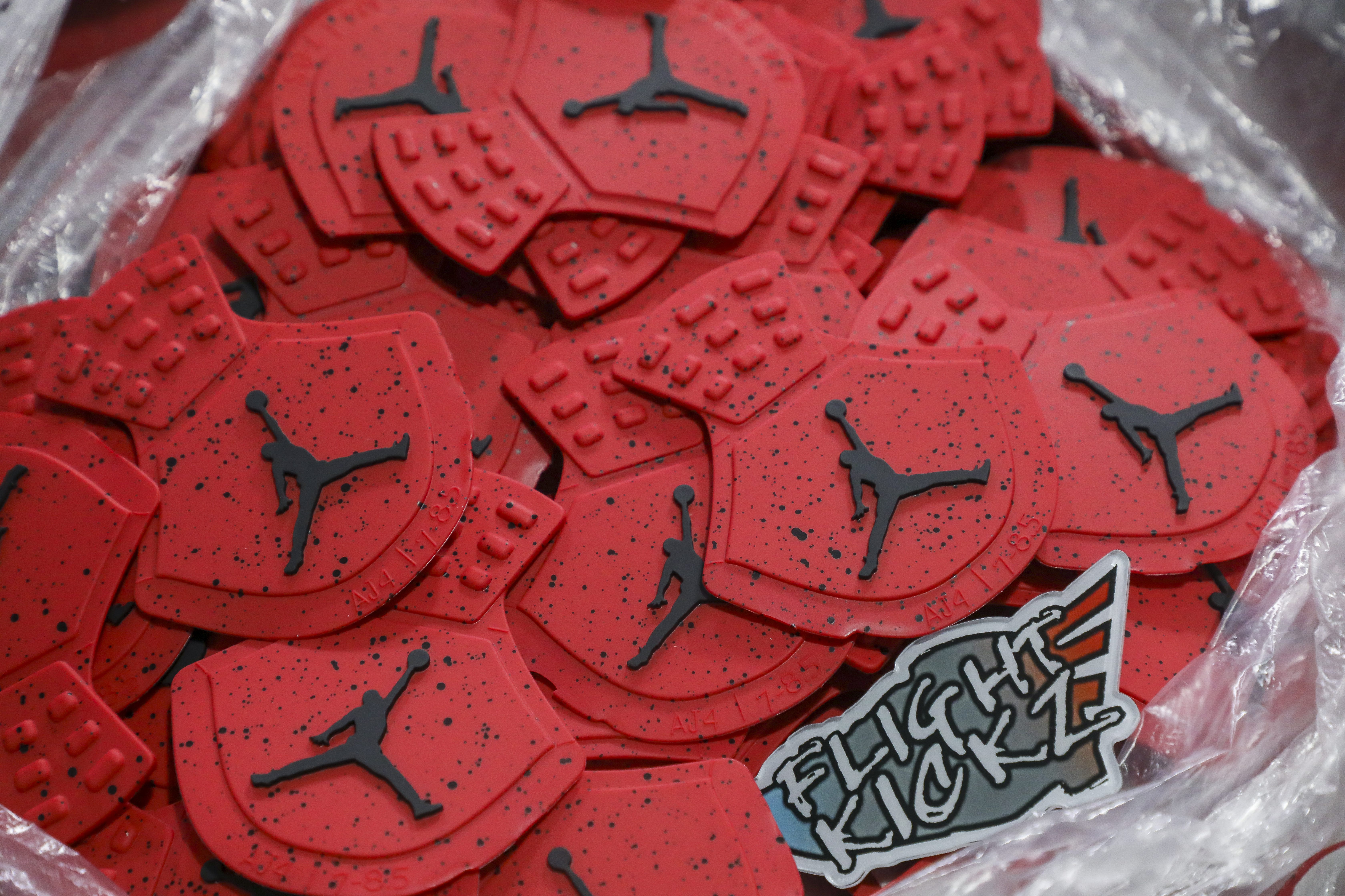 Air Jordan 4 Red Cement 2023 (LN5 A1 Batch)