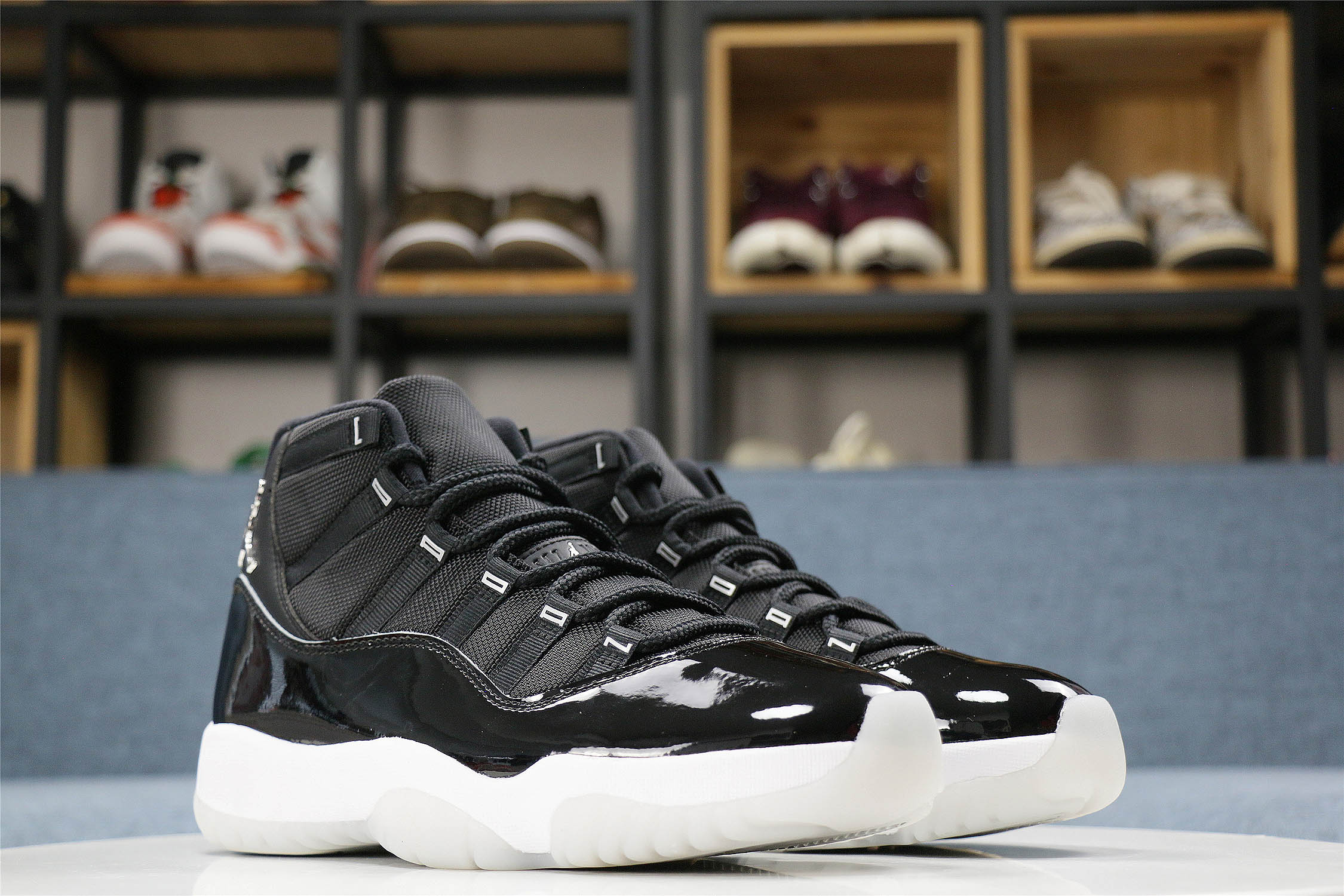Air Jordan 11 Retro Jubilee 25th Anniversary (Ln5 A1)