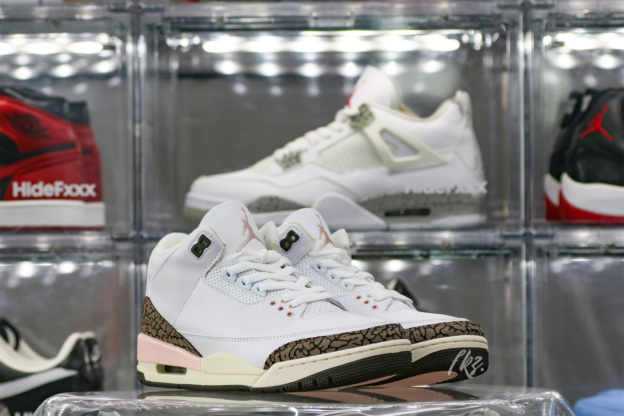 Air Jordan 3 Retro Neapolitan Dark Mocha