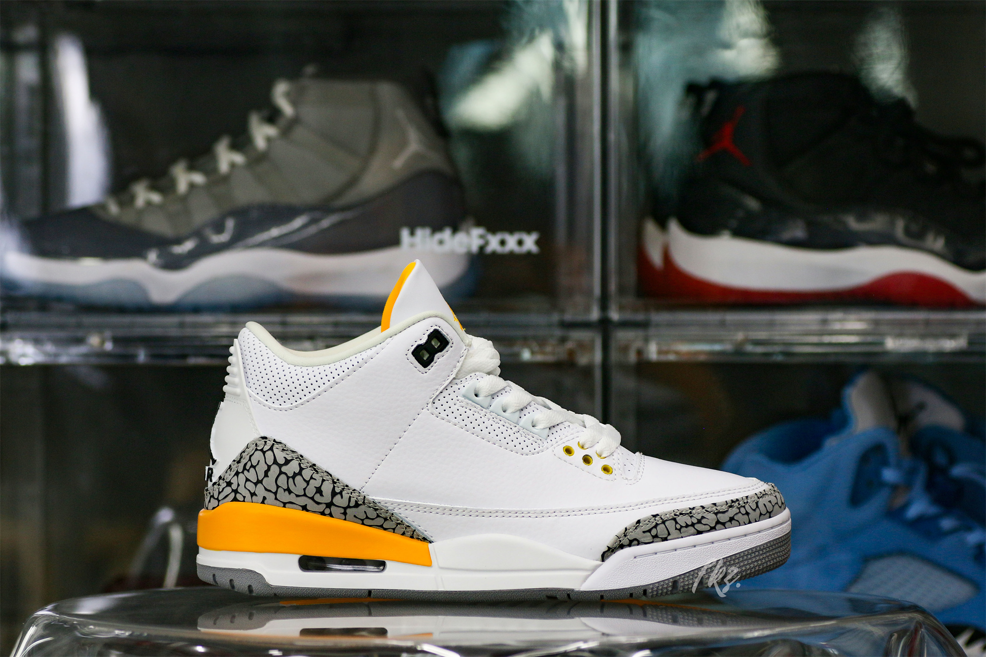 Air Jordan 3 Retro Laser Orange 2020