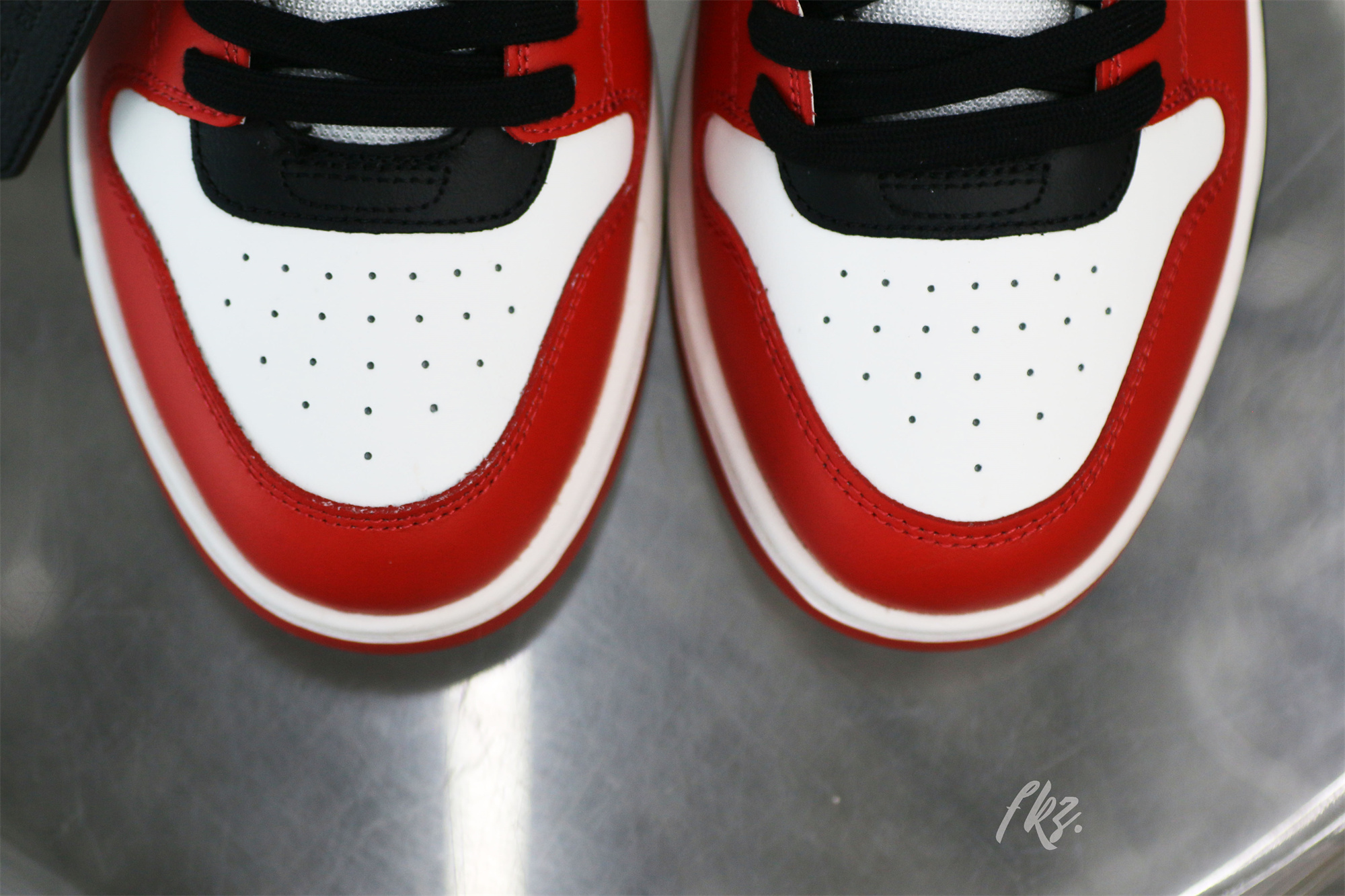 OFF-WHITE White & Black Red ‘Out Of Office’ Sneakers