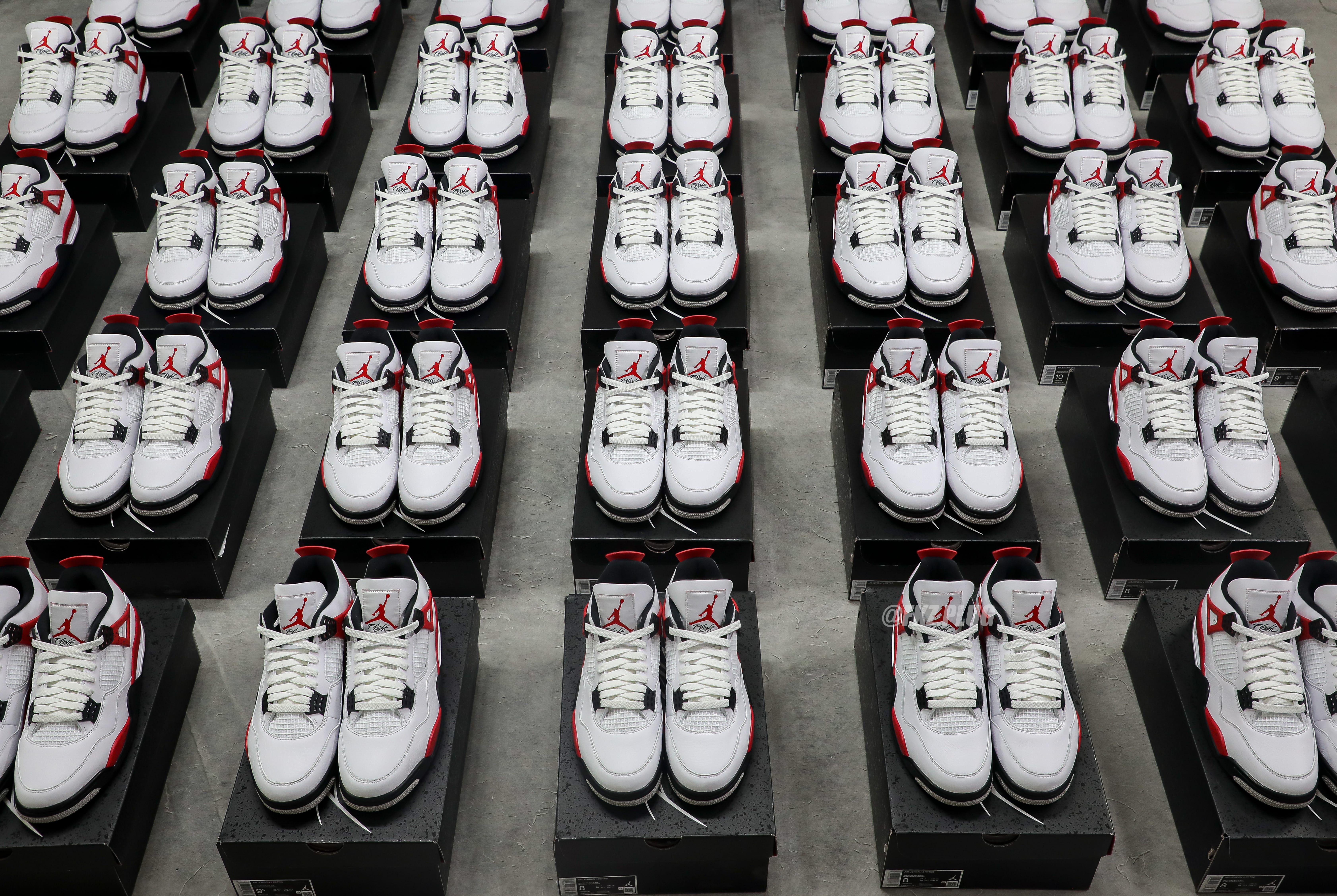 Air Jordan 4 Red Cement 2023 (LN5 A1 Batch)