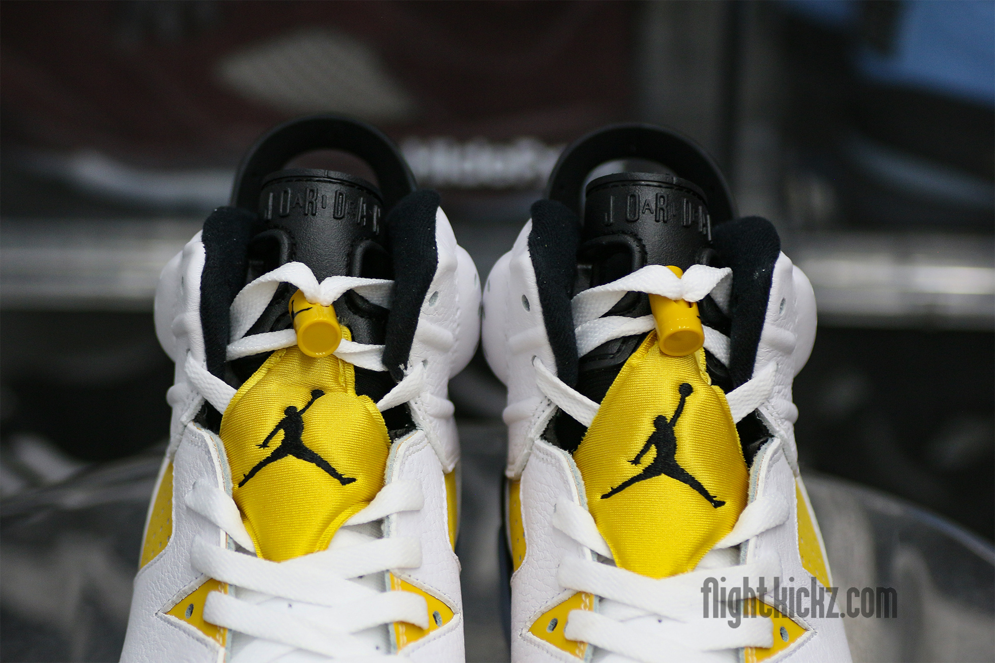Air Jordan 6 Retro Yellow Ochre