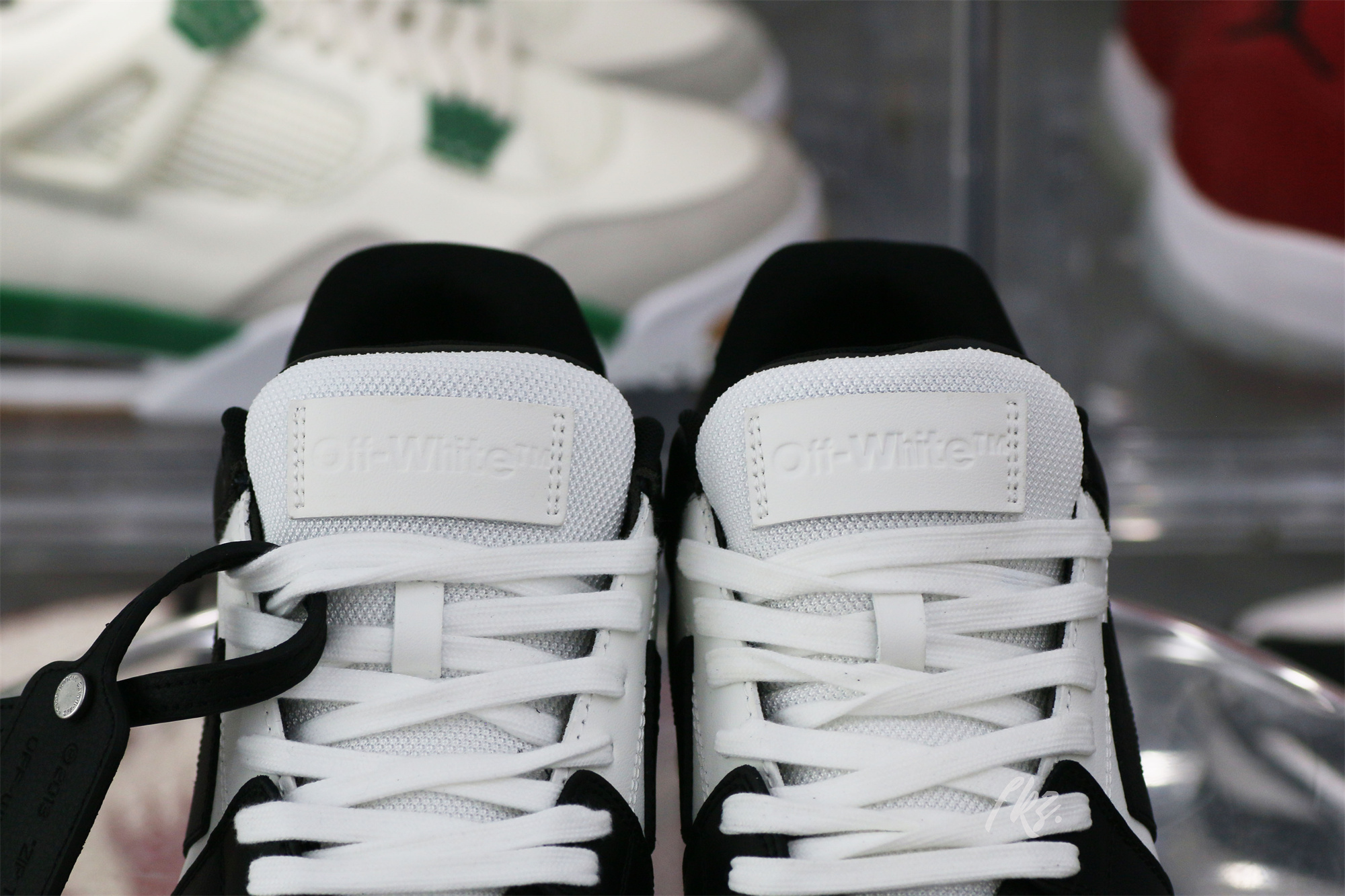 OFF-WHITE Black & White Out Of Office Sneakers