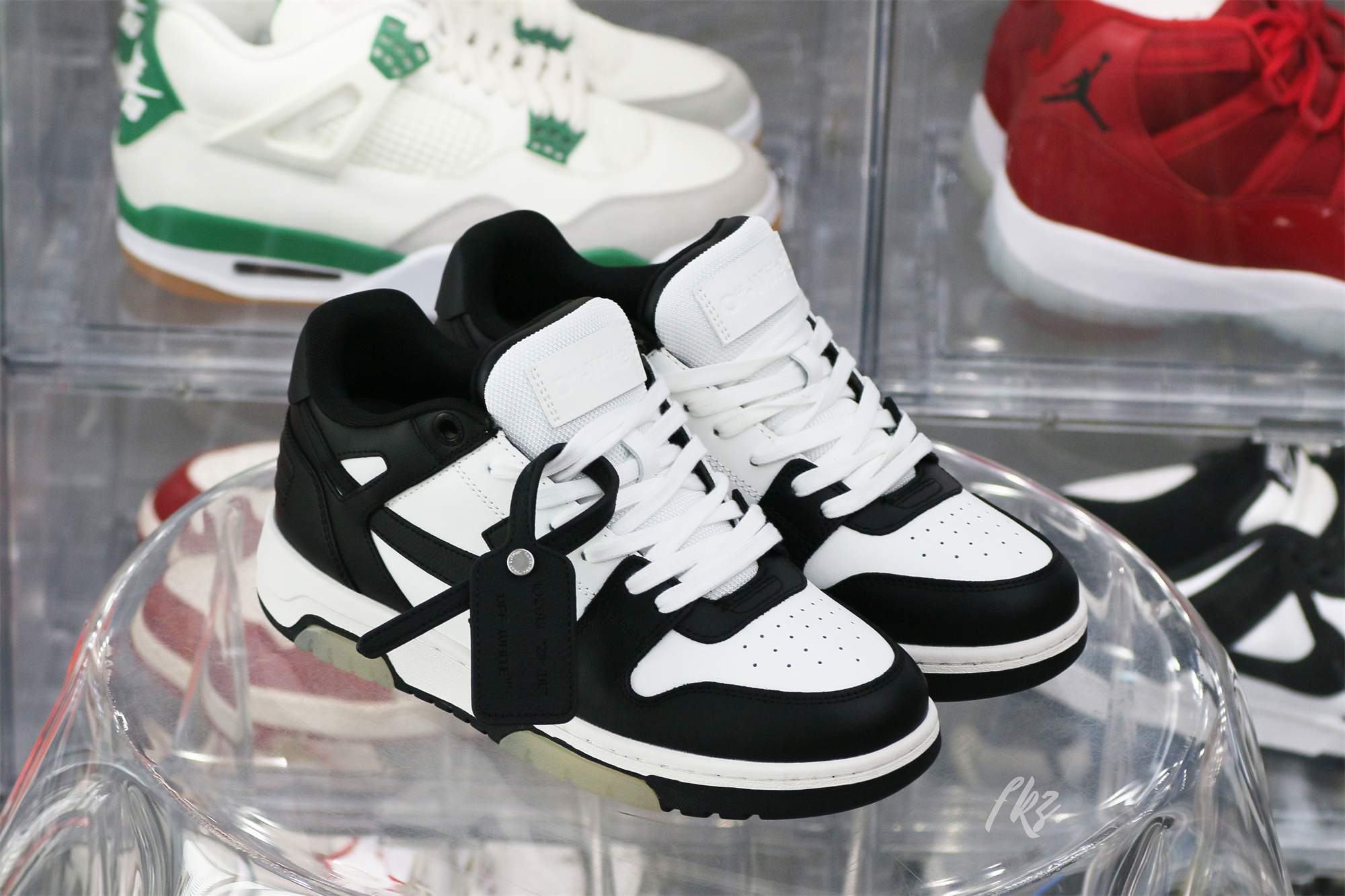 OFF-WHITE Black & White Out Of Office Sneakers