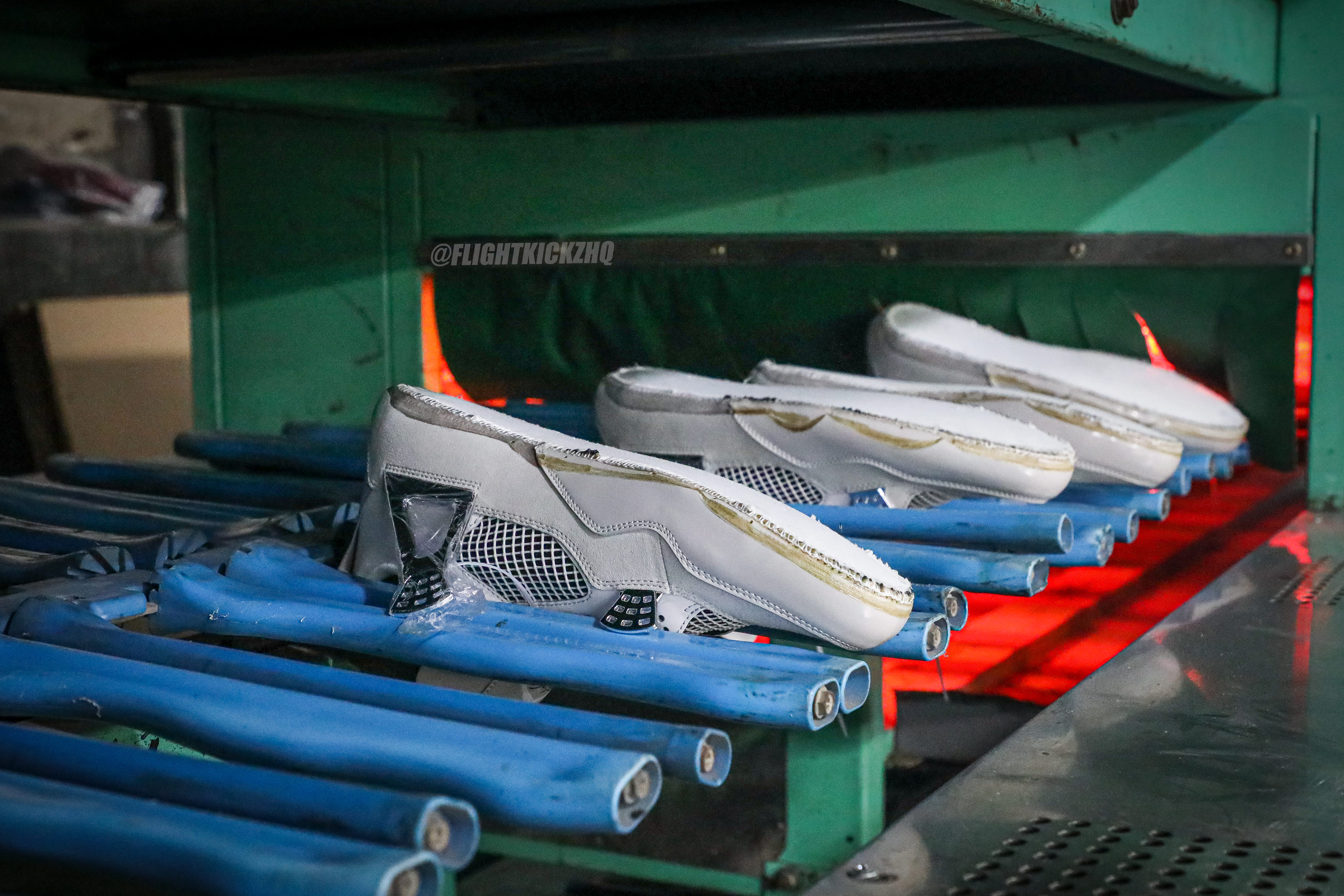 Air Jordan 4 “Frozen Moments”