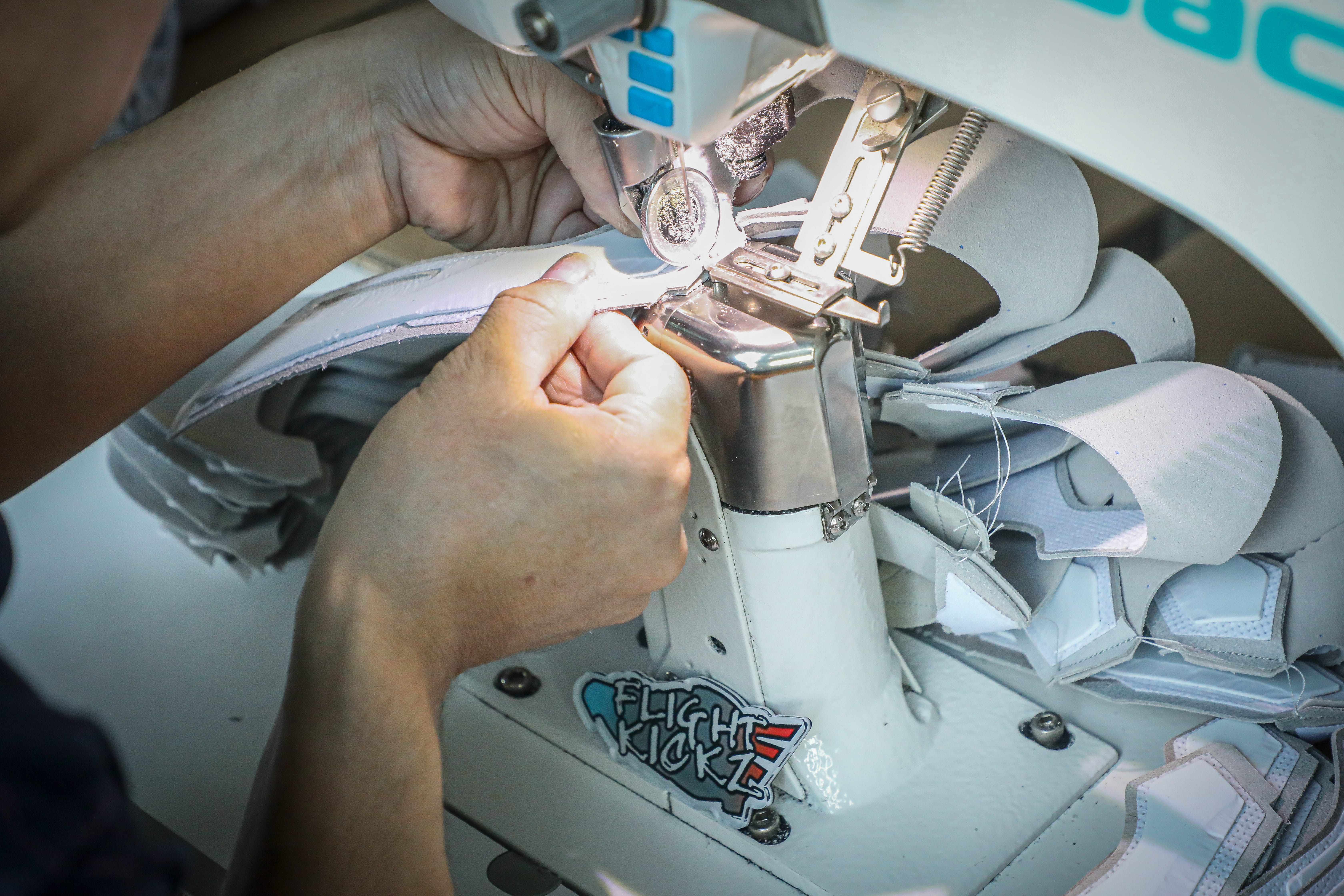 Air Jordan 4 “Frozen Moments”