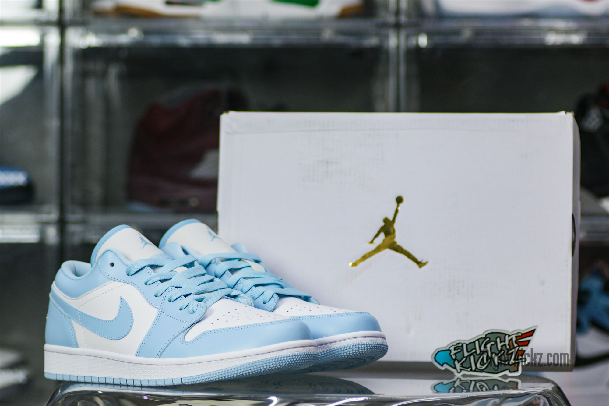 Air Jordan 1 Retro Low White Ice Blue