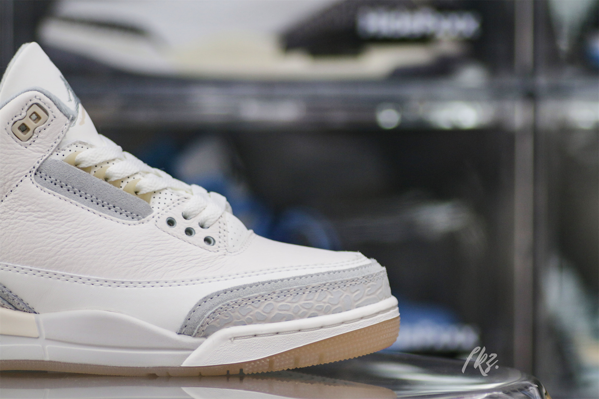 Air Jordan 3 Retro Craft Ivory (LN5 A1)