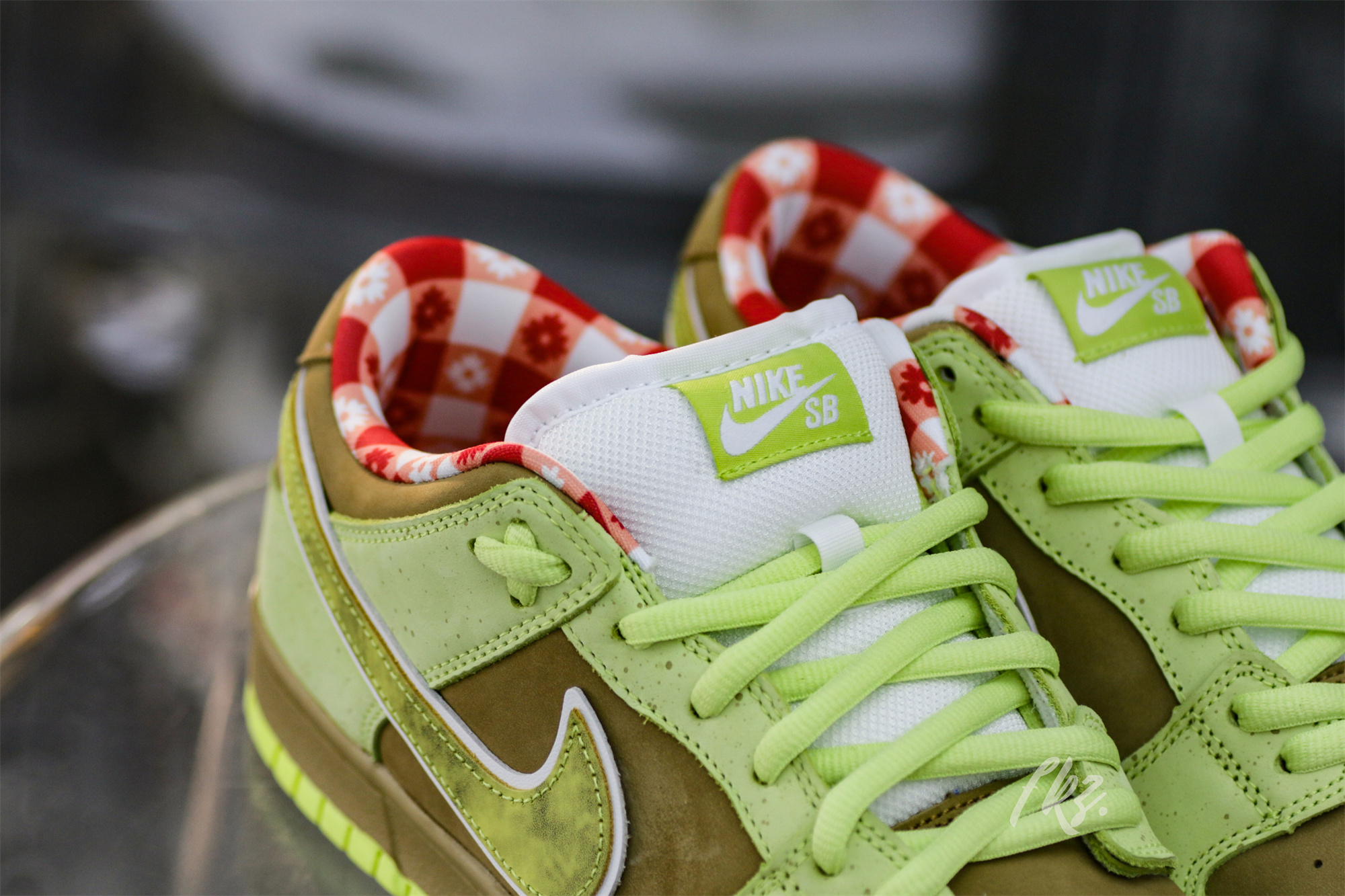 Nike SB Dunk Low Dunk Lobster Green Brown