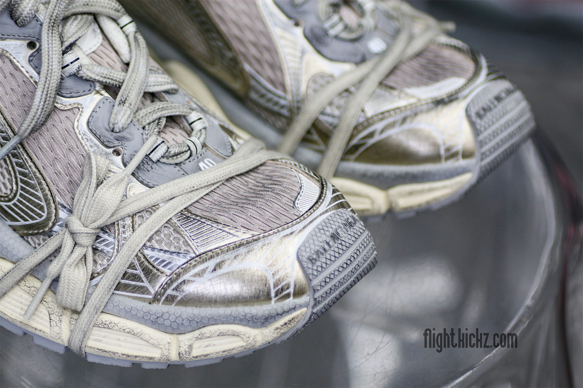 Balenciag* 3XL Sneaker ‘Worn‑Out ‑ Light Beige’