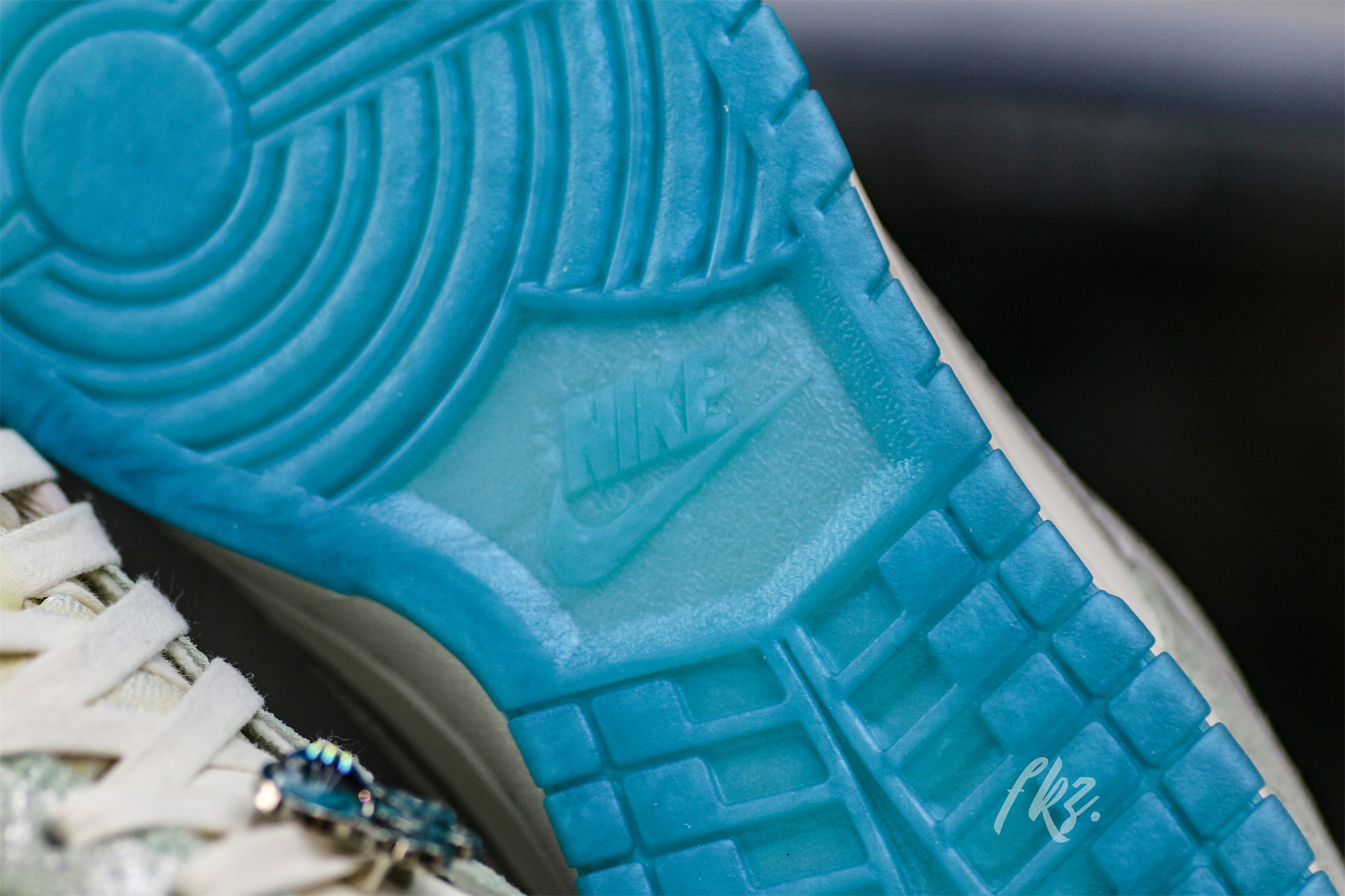 Nike Dunk Low LX Year Of The Dragon